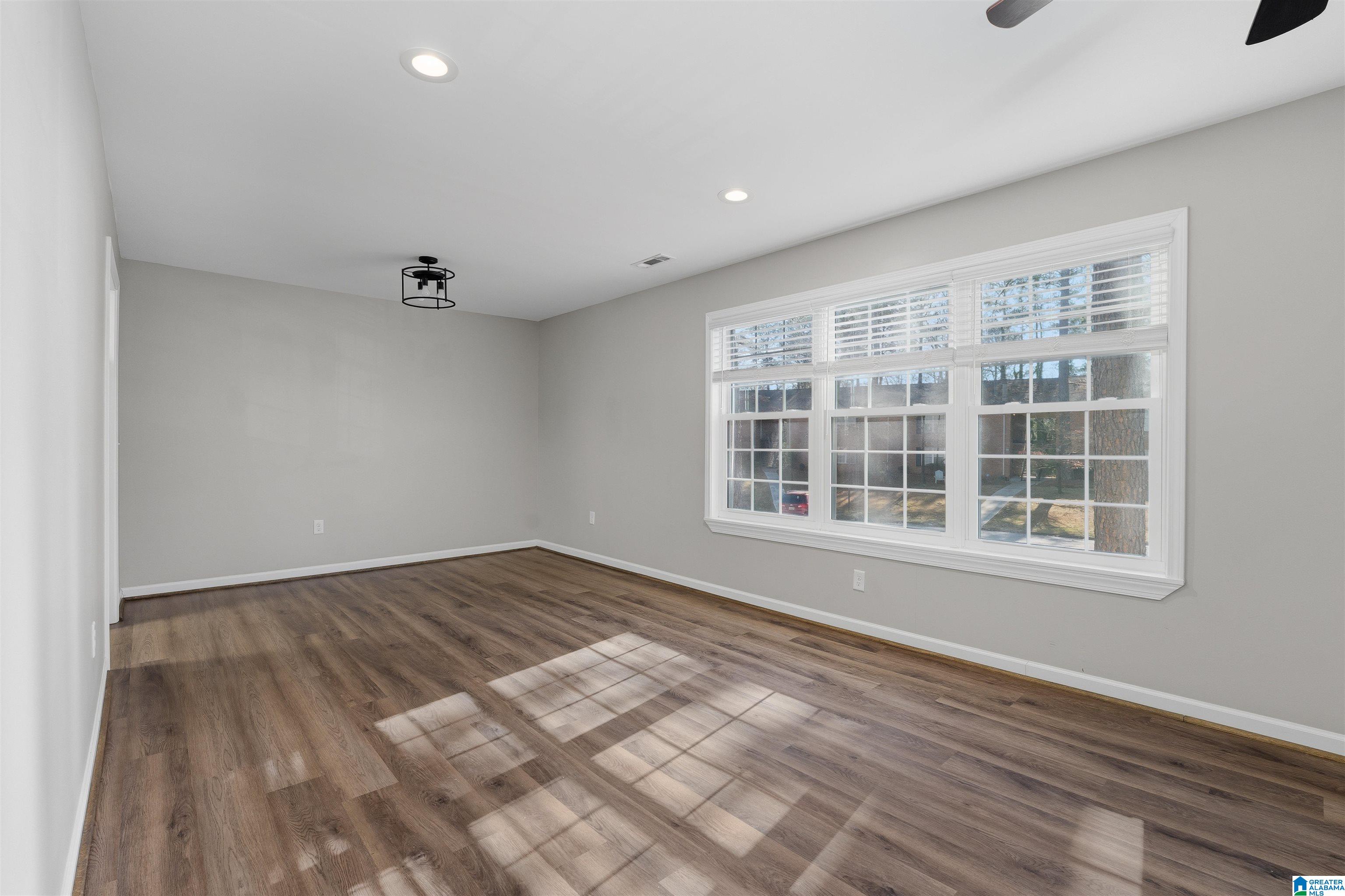 2087 MONTREAT CIRCLE 2087