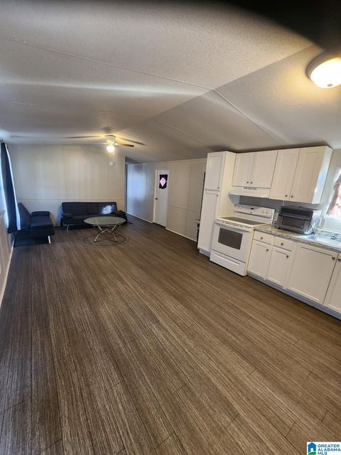 1306 RUSSELL DRIVE WEAVER AL 36277