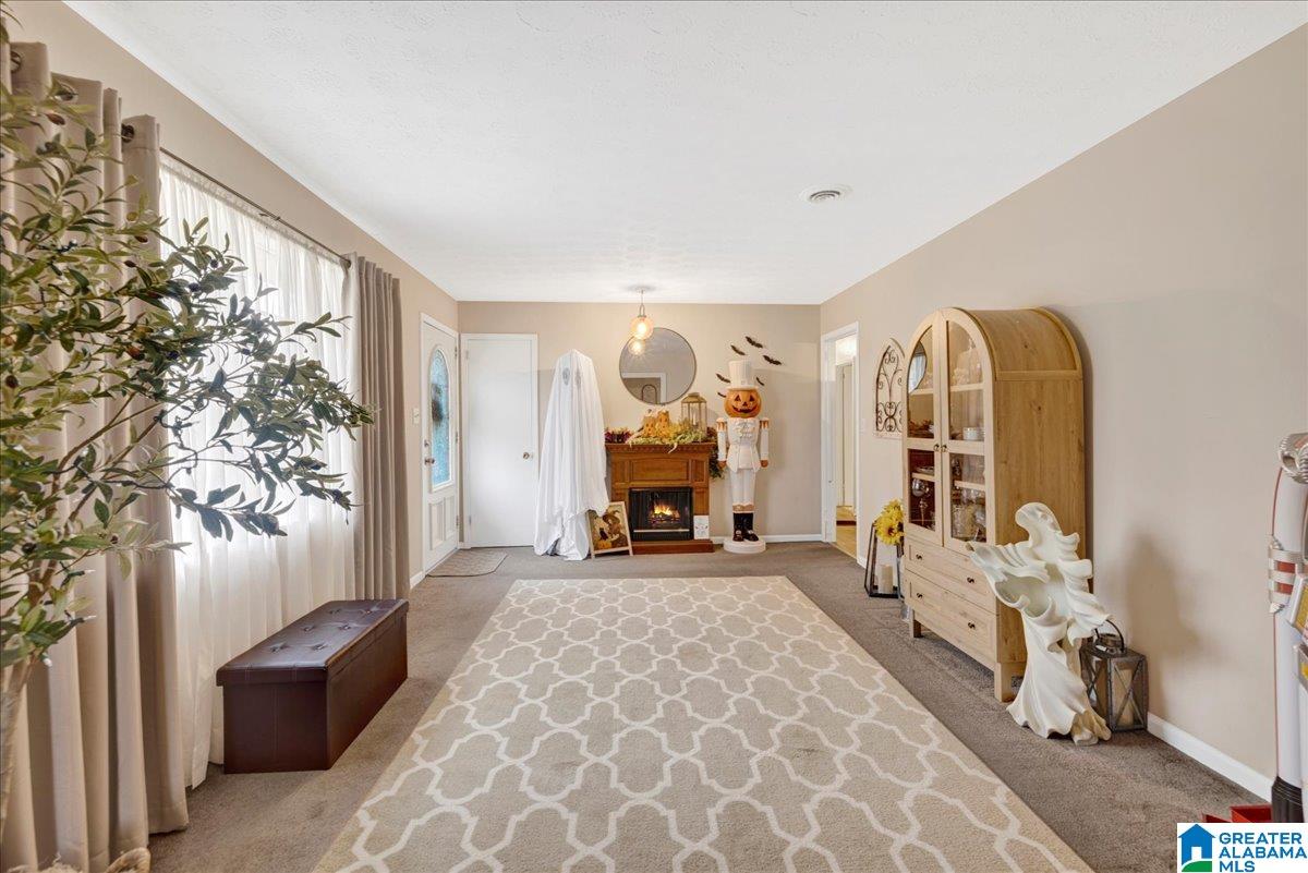 617 10TH TERRACE