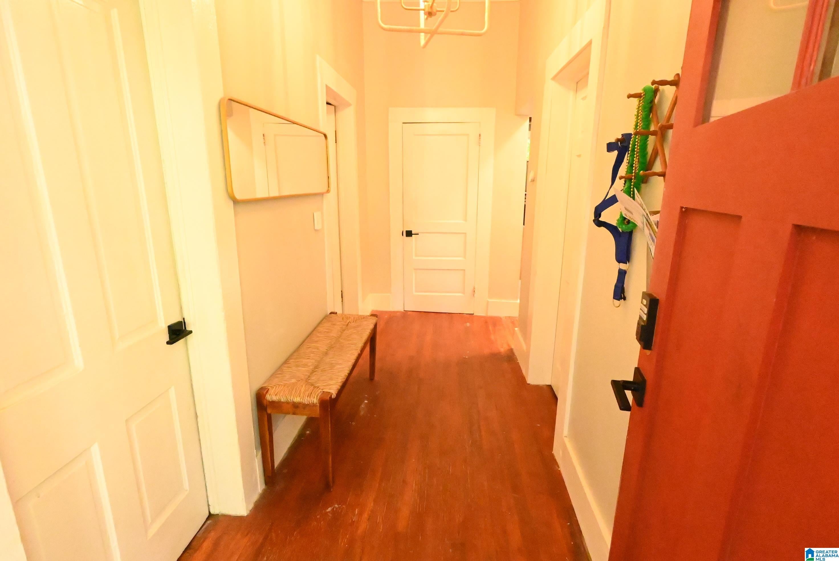 6 A STREET SW
