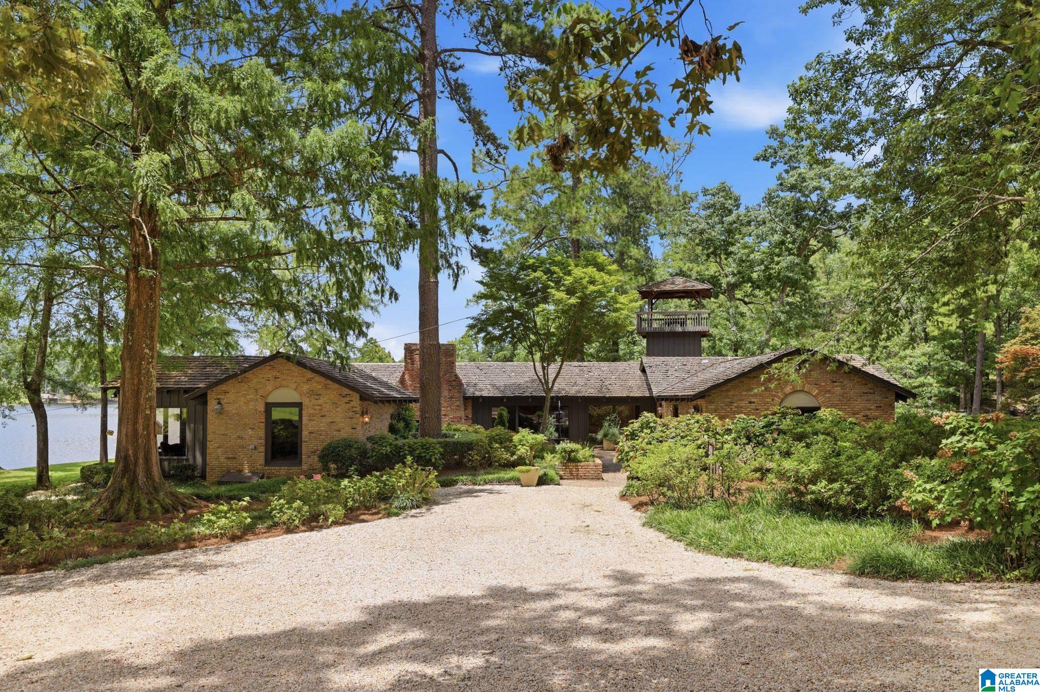 1414 WEHAPA CIRCLE