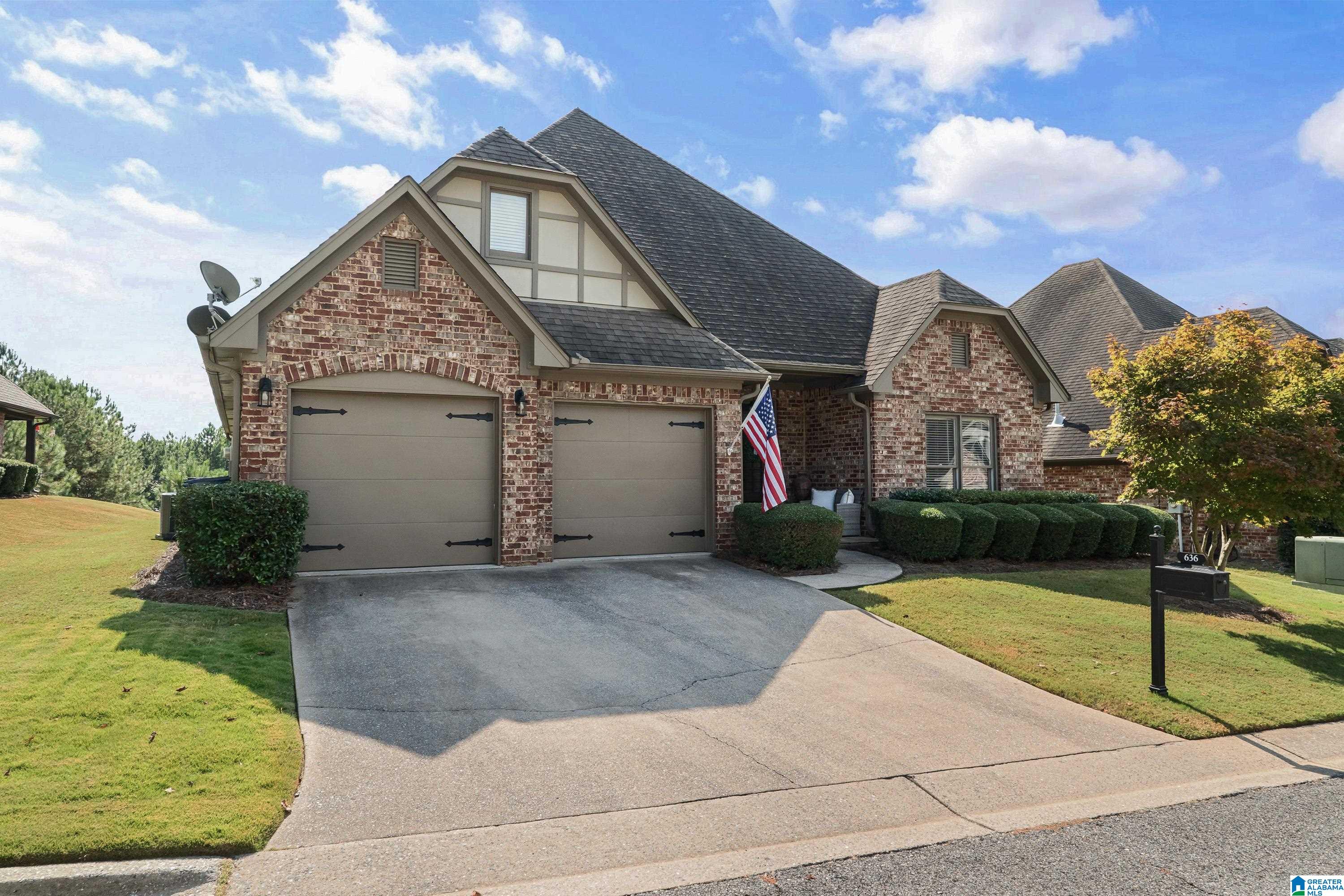 636 FOOTHILLS TRACE