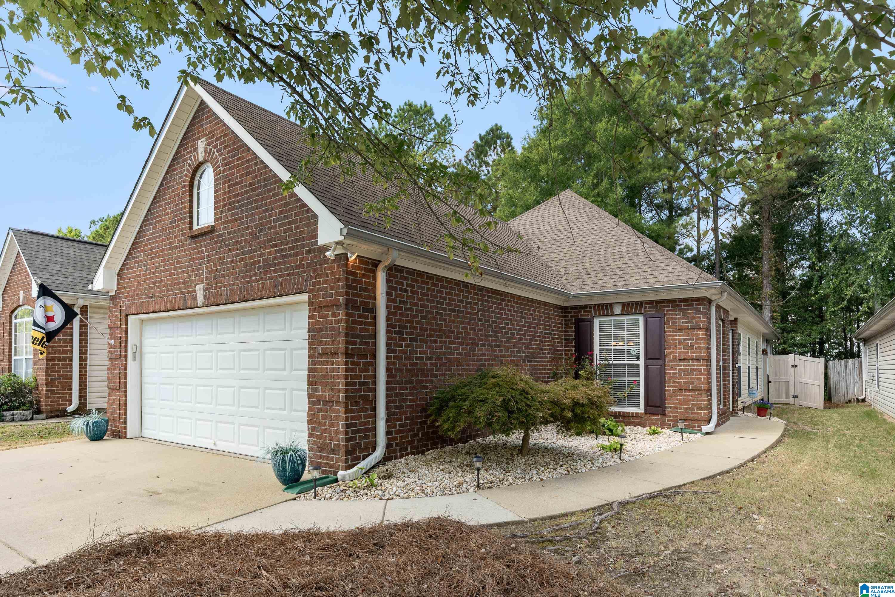 164 HIGHVIEW COVE