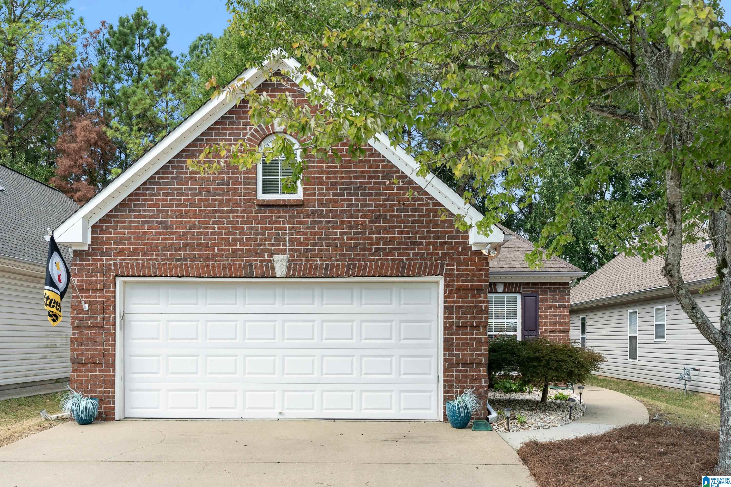 164 HIGHVIEW COVE