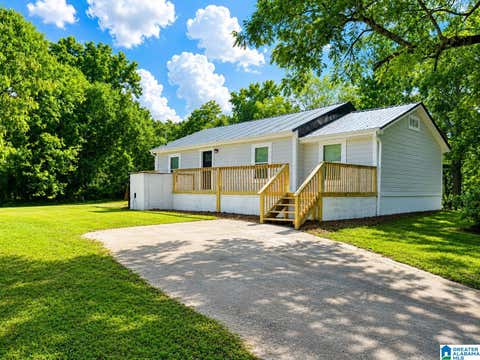 Photo of 202 Nassau Street, TALLADEGA, AL 35160 (MLS # 21461630)