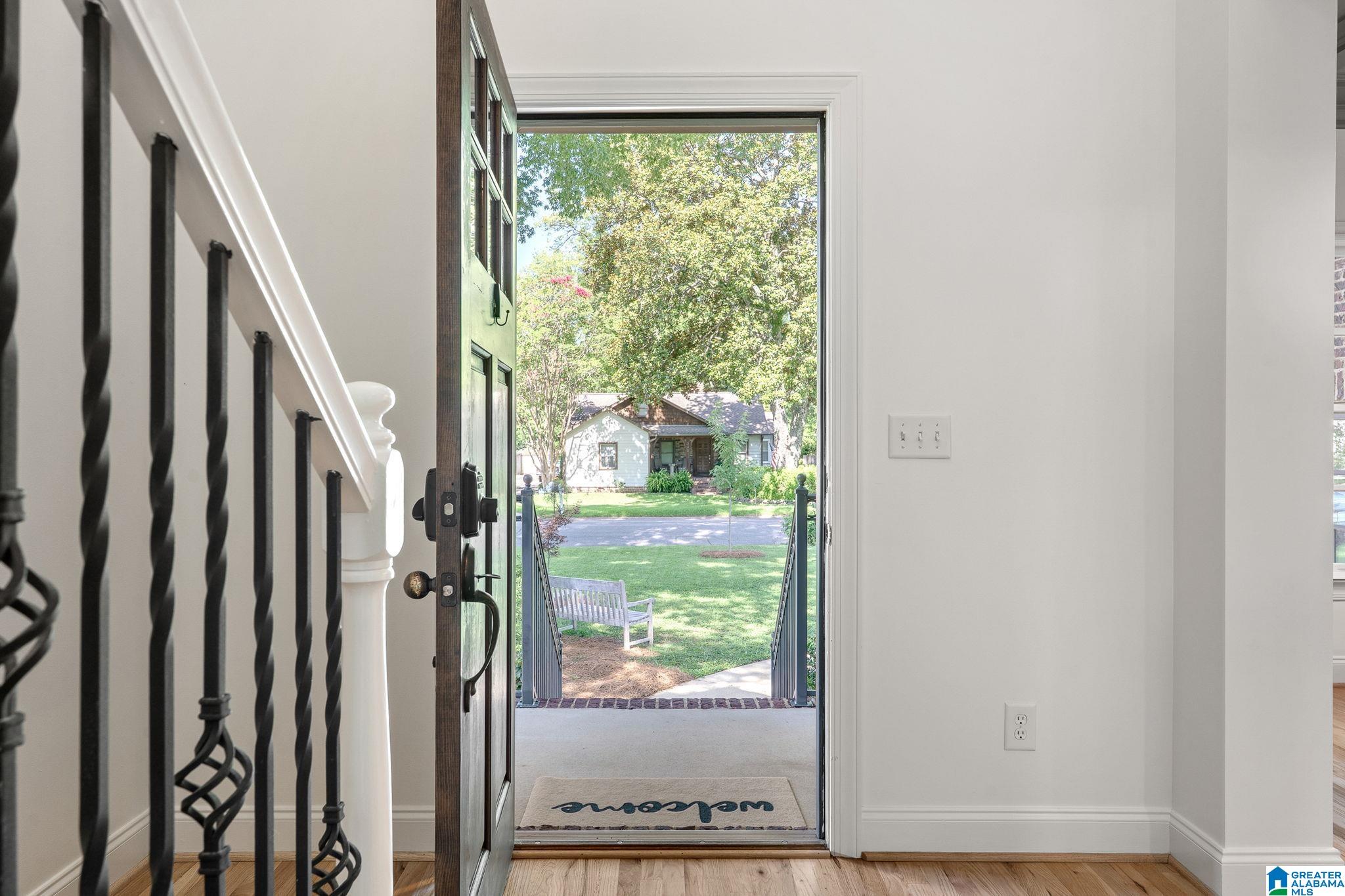 329 KENILWORTH DRIVE