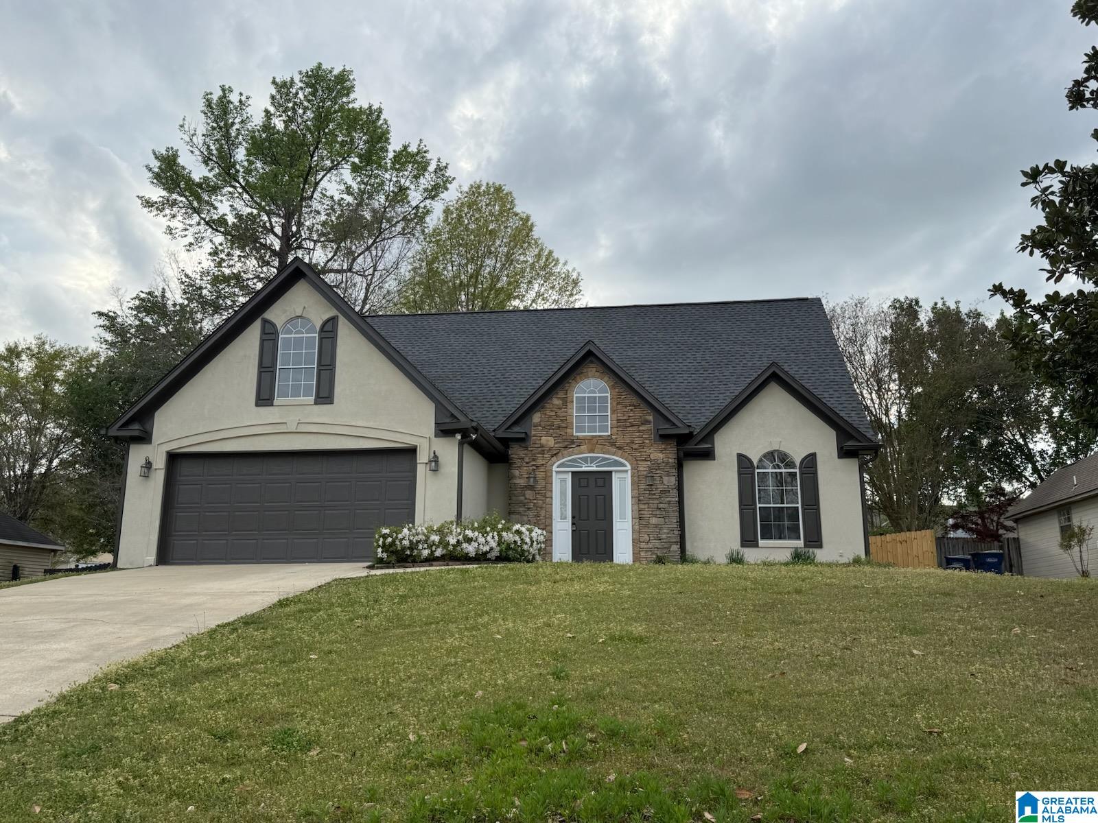 Photo 1 of 17 — 240 LEAF LANE, ALABASTER, AL 35007