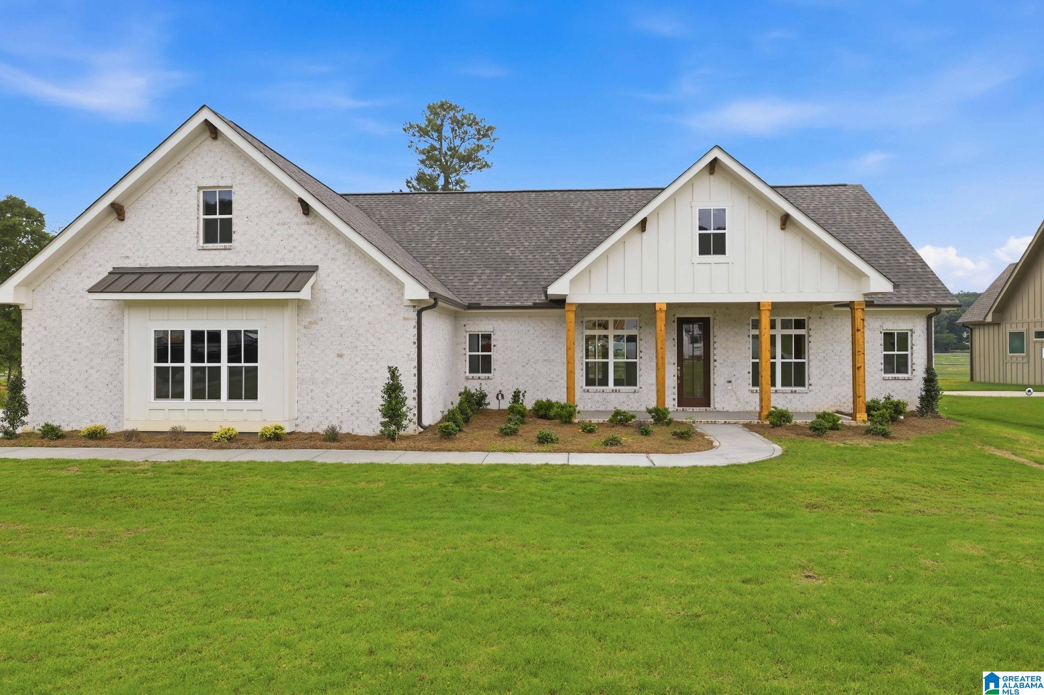372 LAKE CREEK DRIVE
