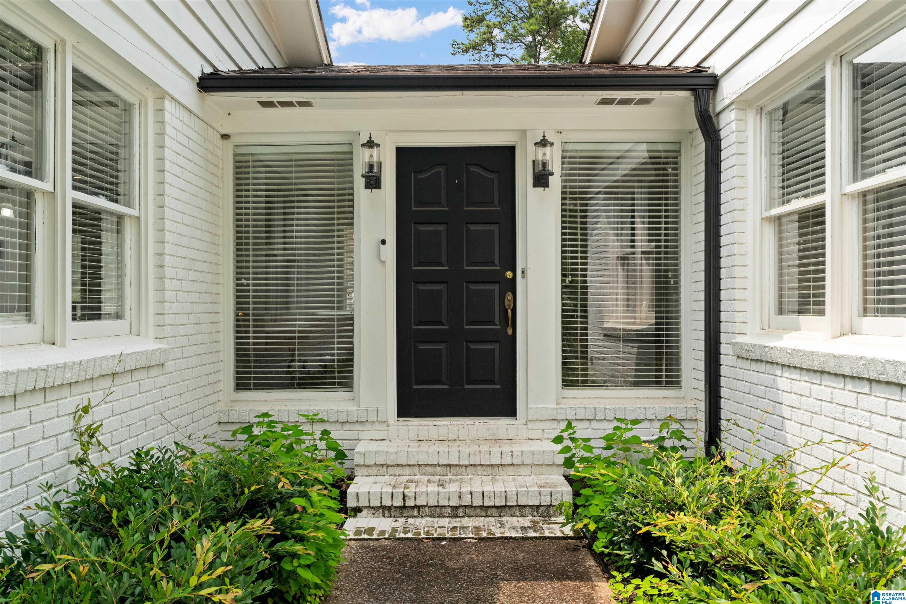 1787 INDIAN HILLS ROAD