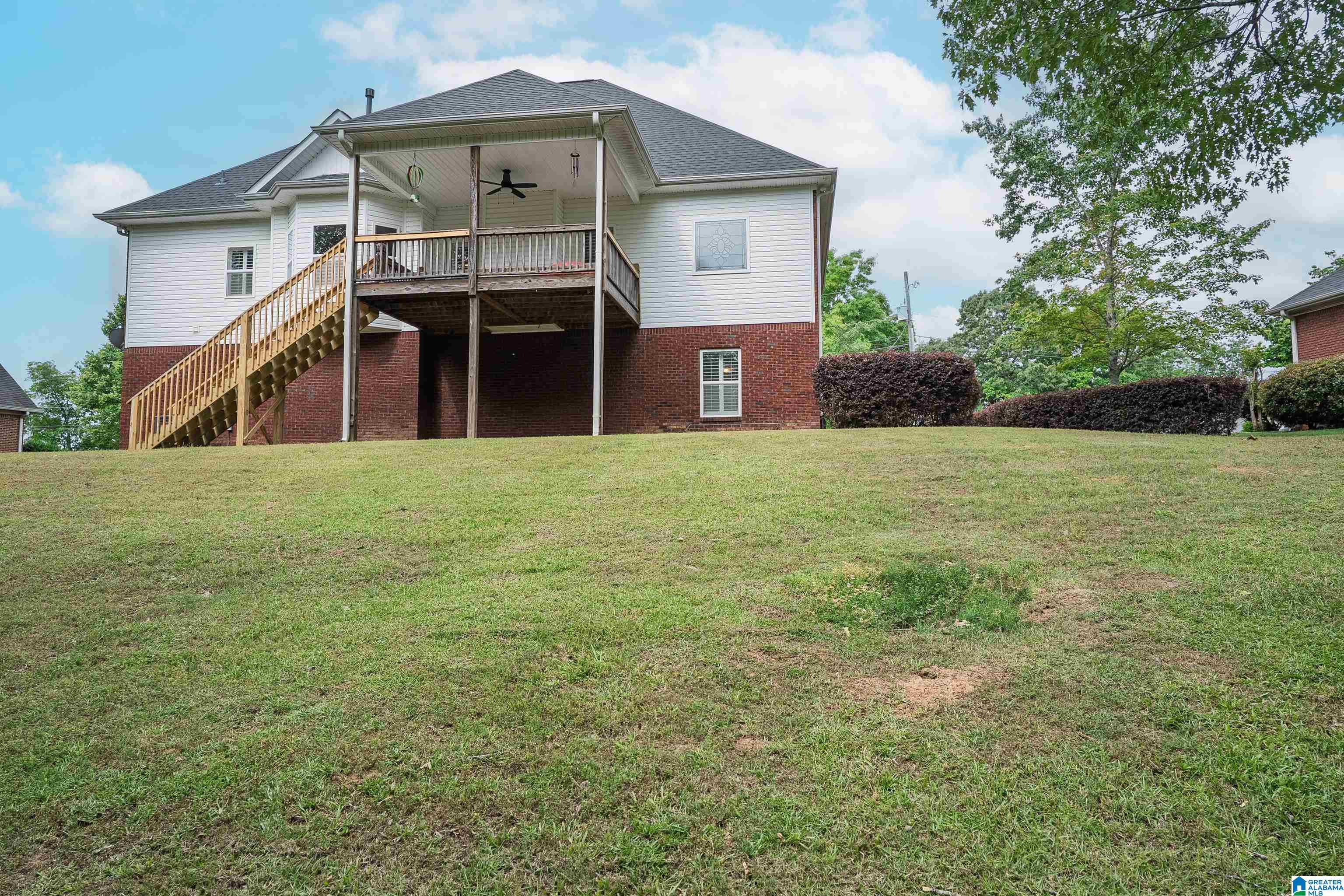 2399 HEMLOCK DRIVE