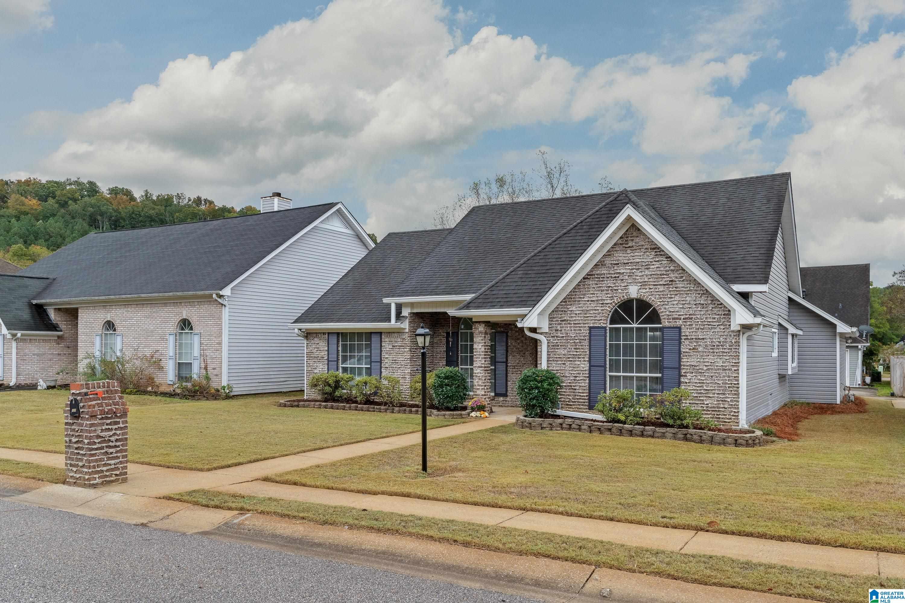 131 STRATFORD CIRCLE