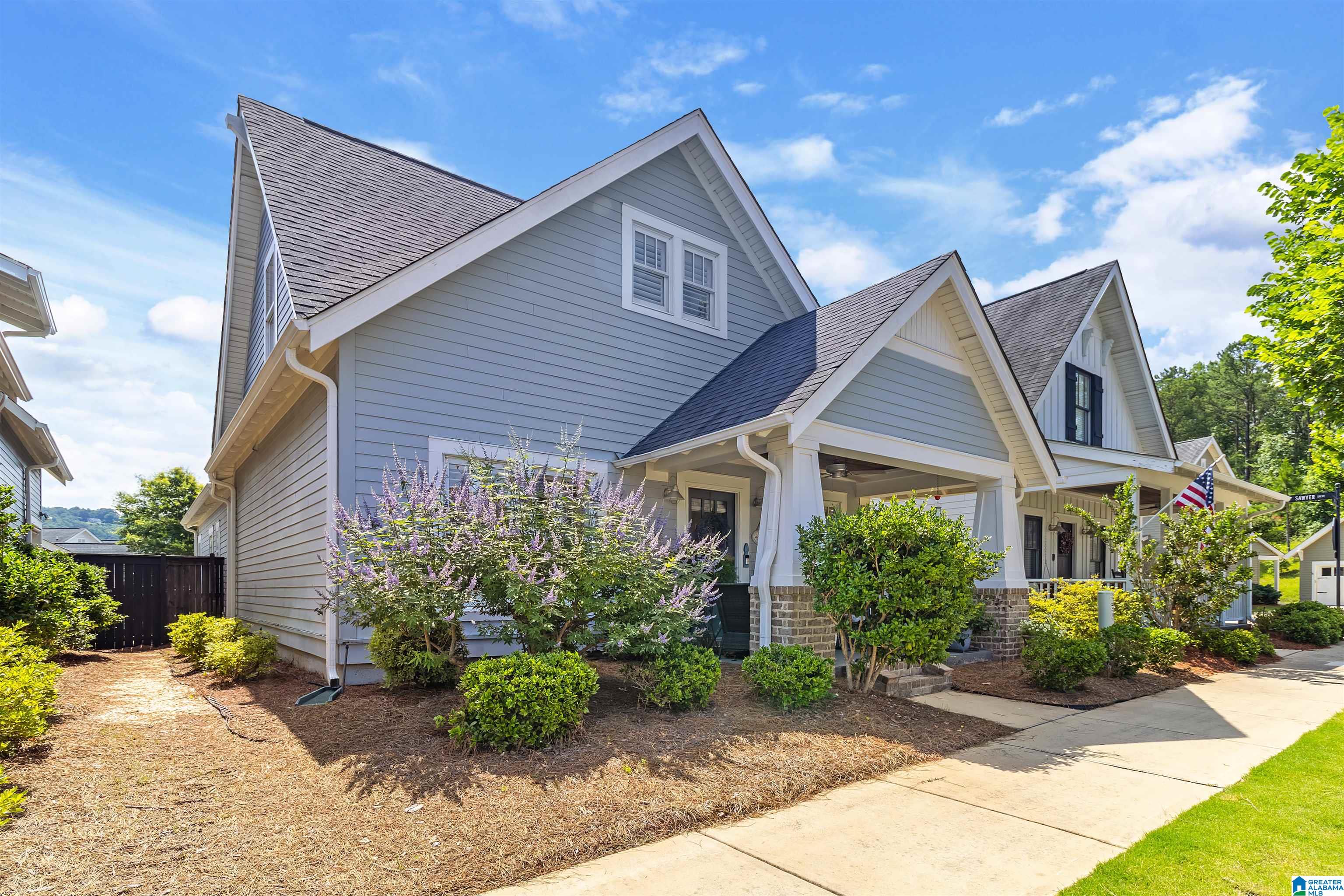 1445 SAWYER PASS