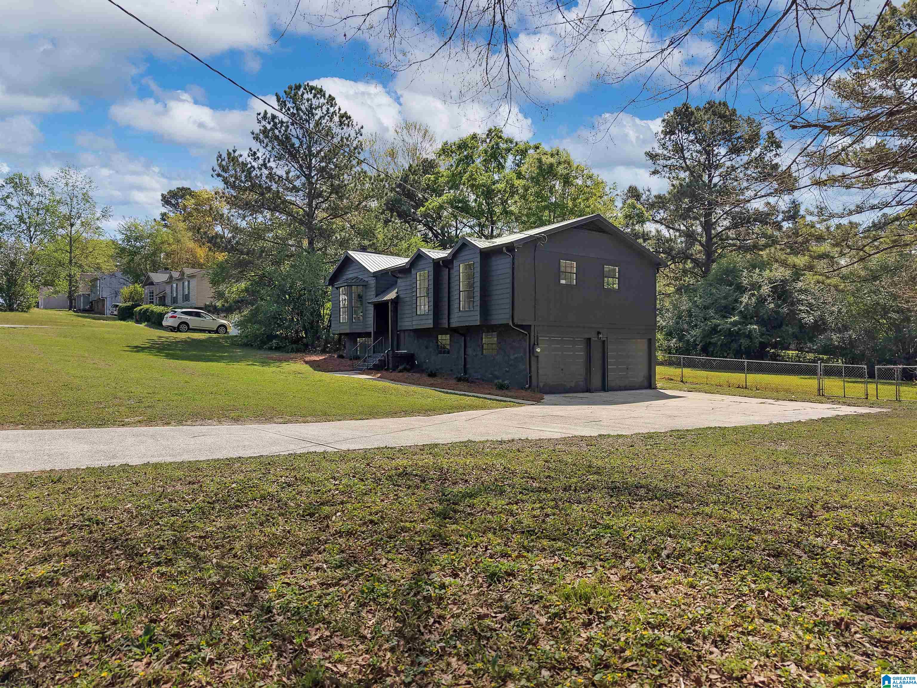 316 WILLOW GLEN COURT