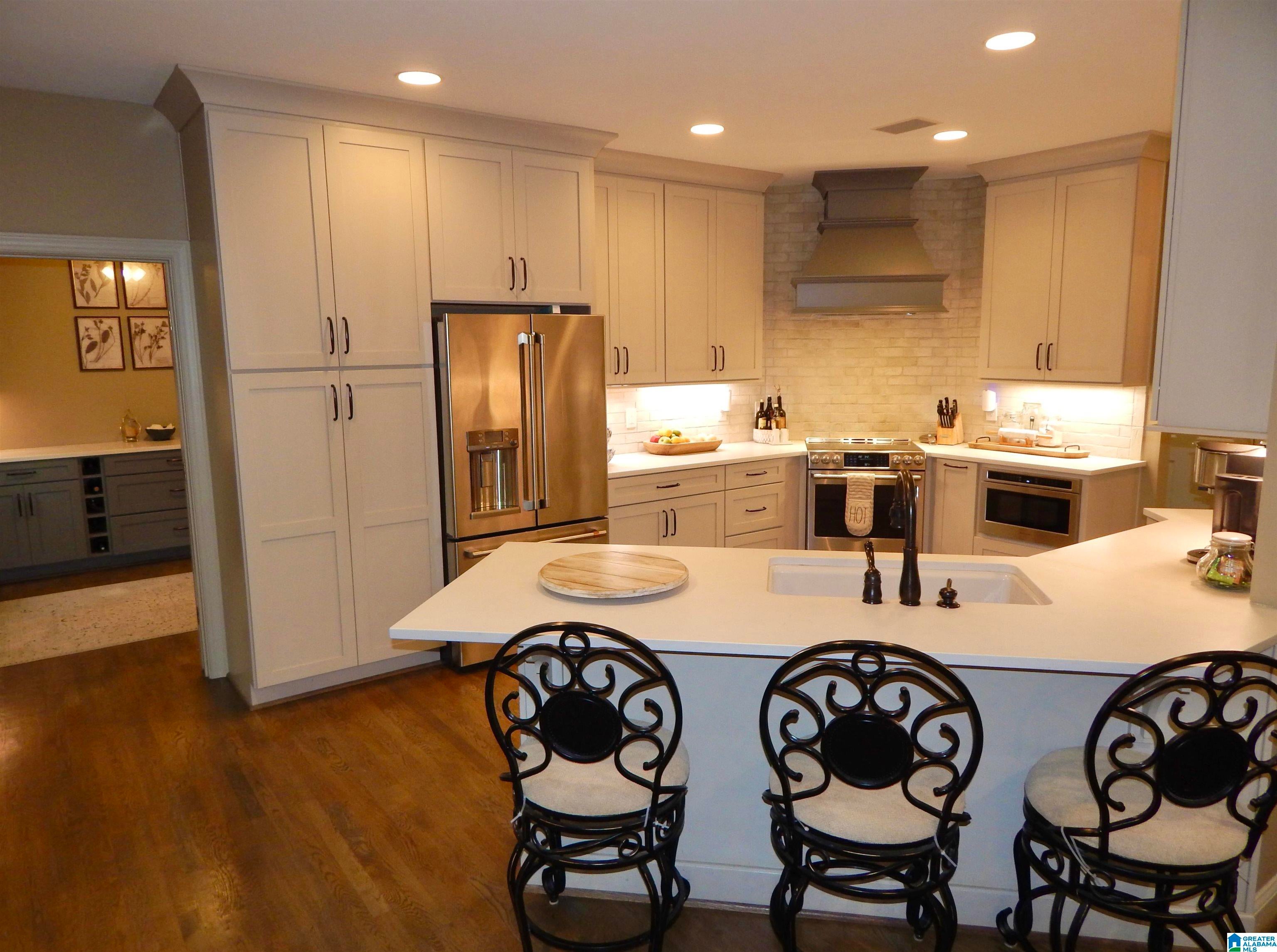 2141 QUAIL DRIVE