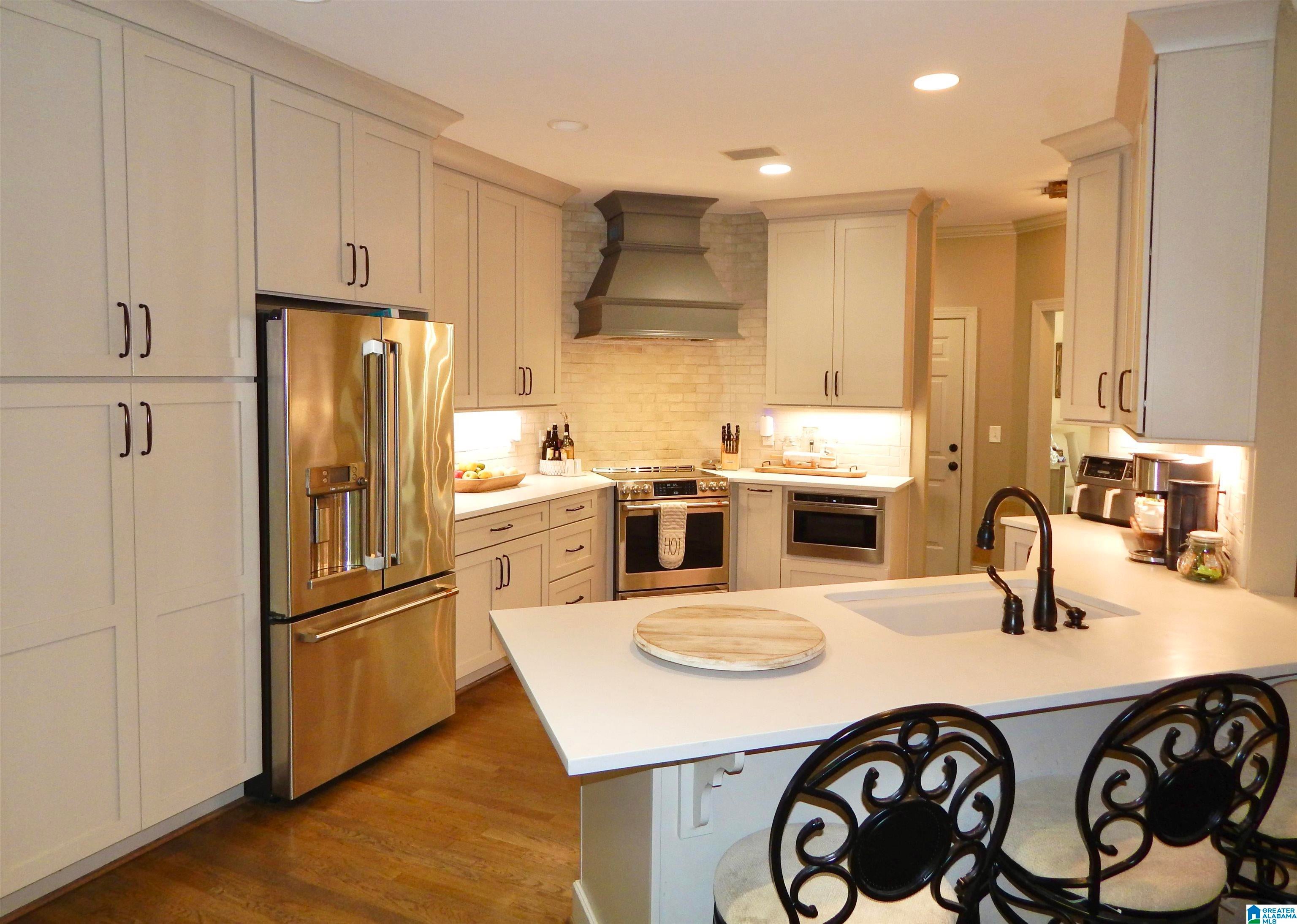 2141 QUAIL DRIVE