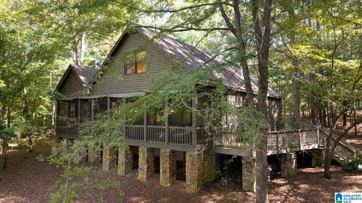 Photo 1 of 74 — 49 MOONSHINERS WAY, STERRETT, AL 35147