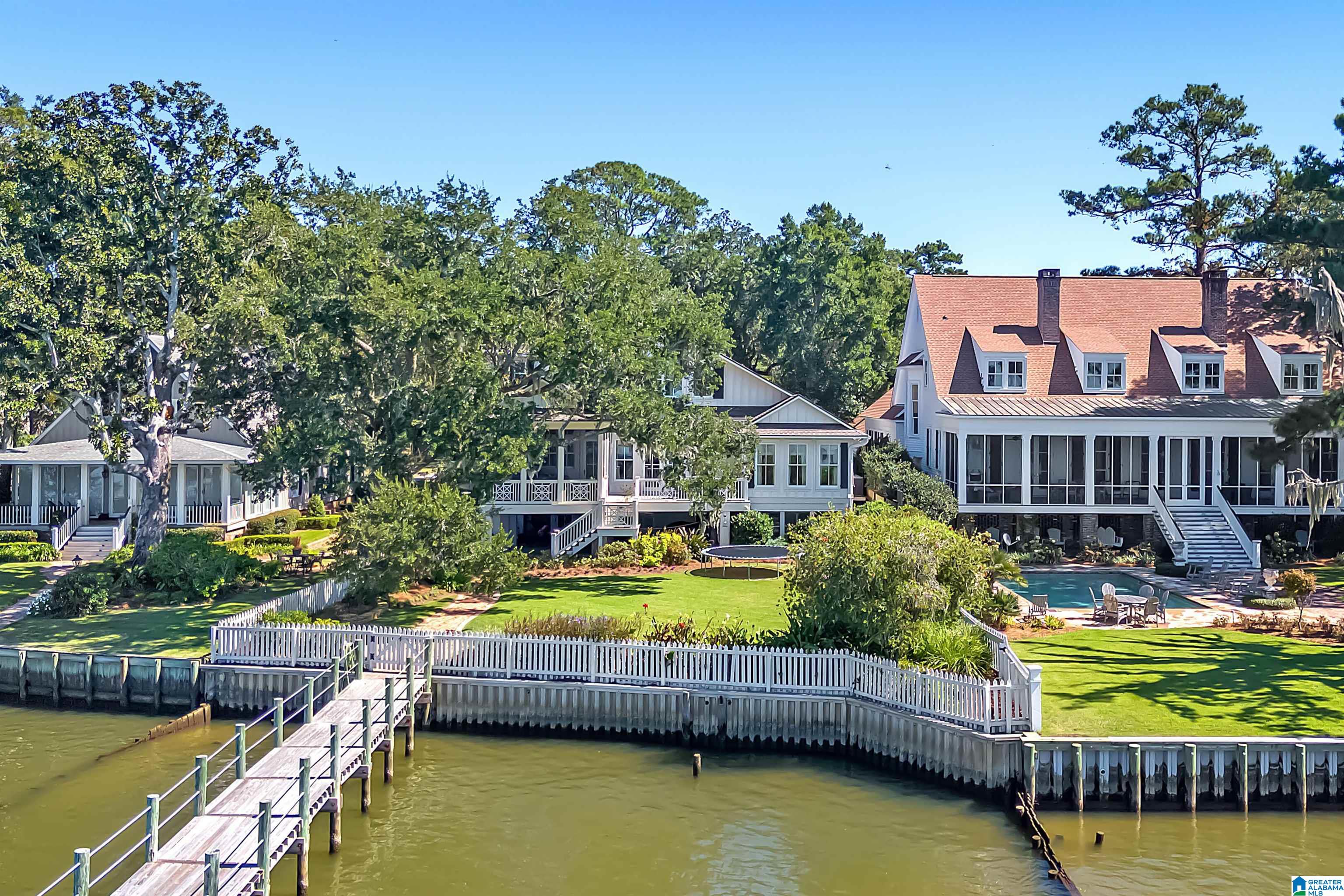 16291 SCENIC HIGHWAY 98