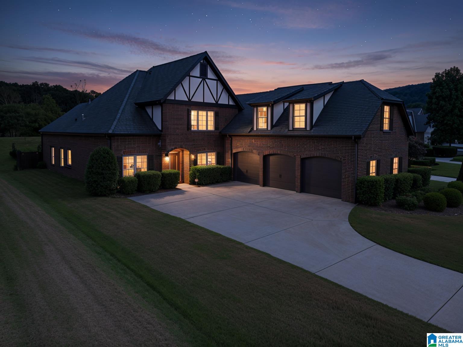 1037 BELVEDERE COVE