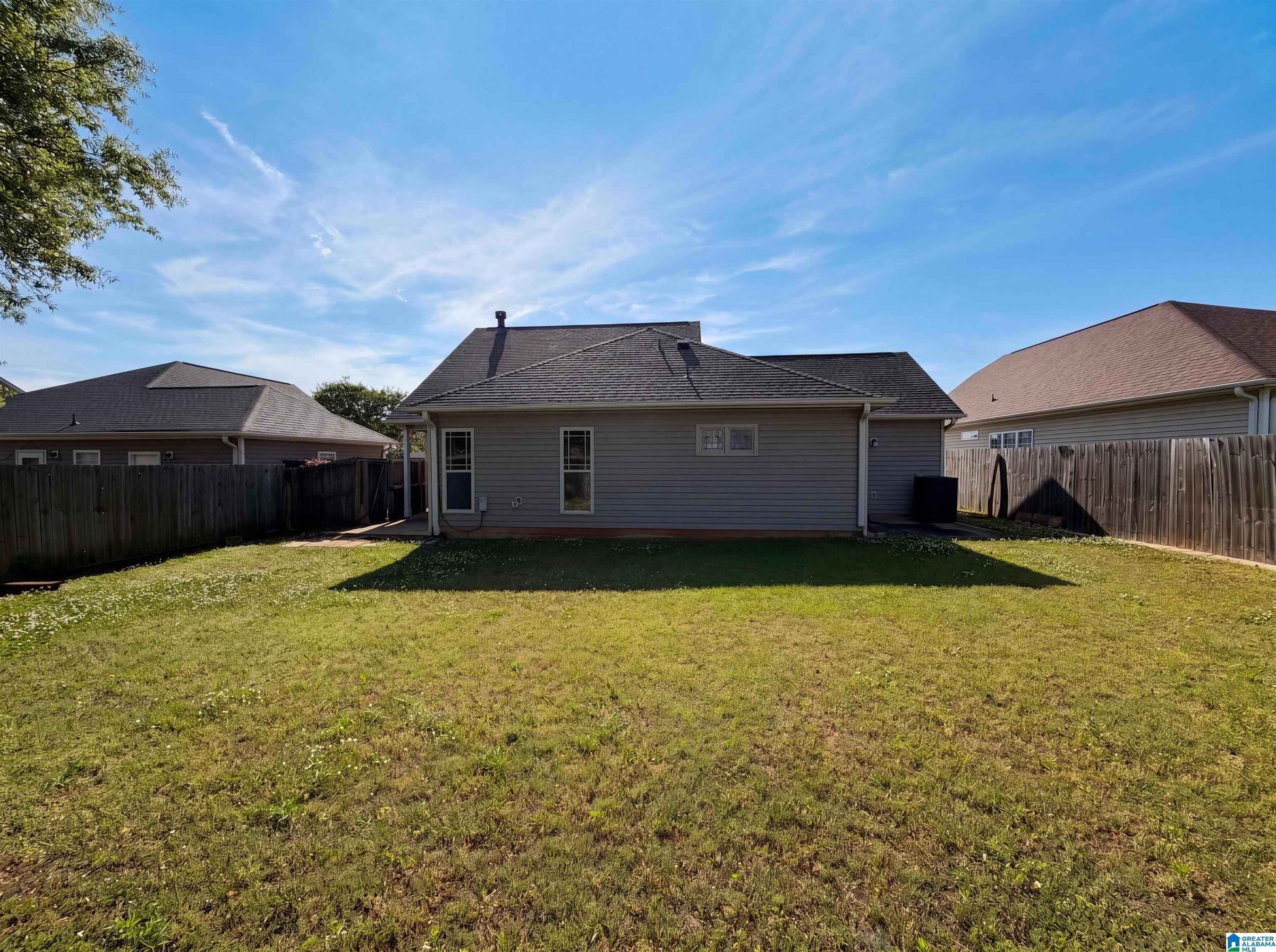 115 WHITESTONE TRAIL