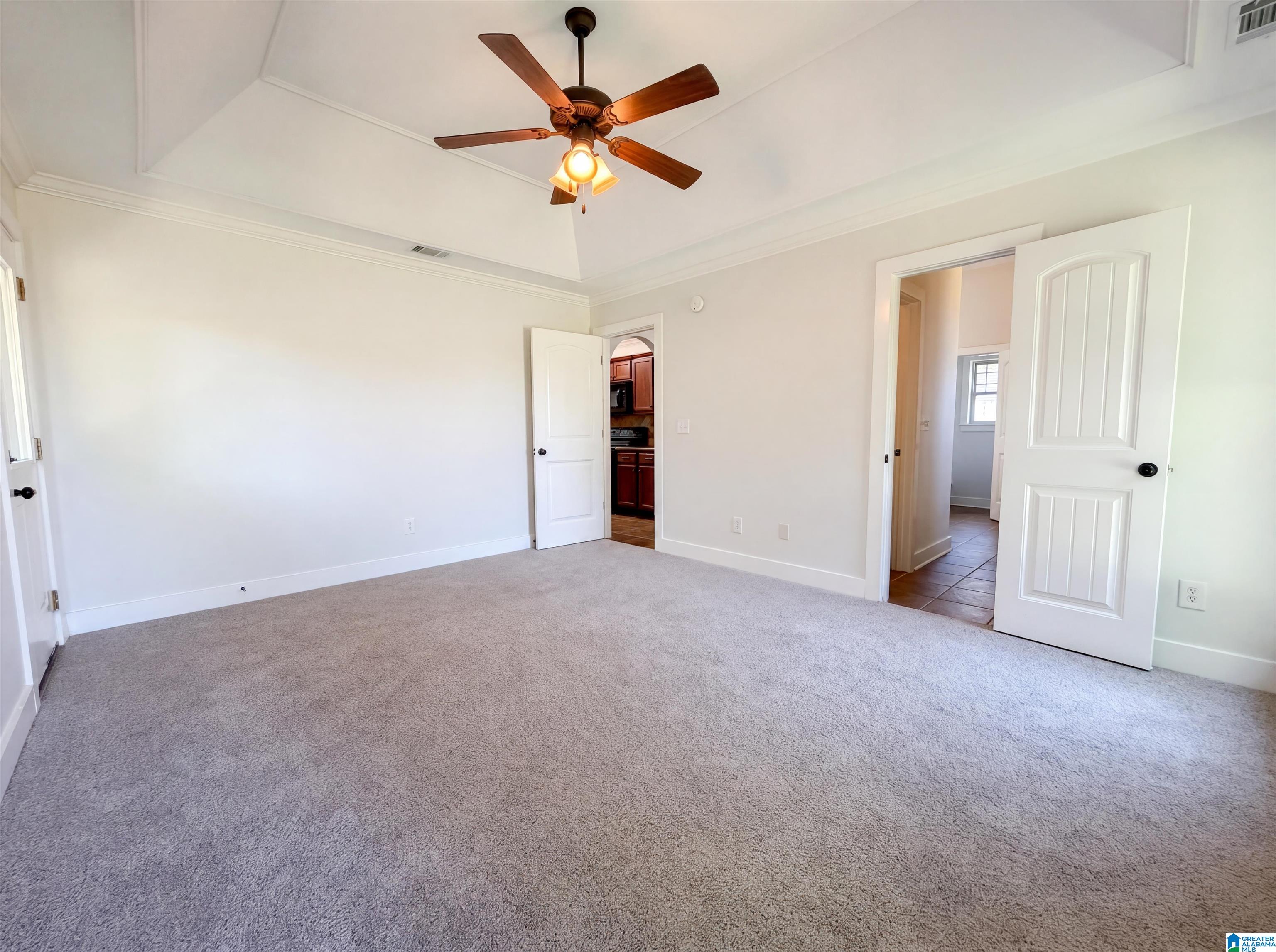 115 WHITESTONE TRAIL