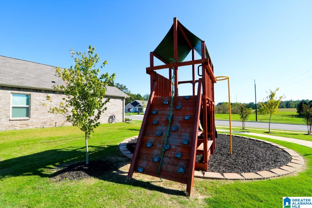 320 ASHLAND DRIVE SW