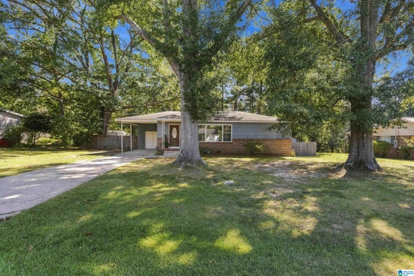 1547 HALL AVE, GARDENDALE, AL 35071 - Image 97ffacf55ae2c0aed049fe4f1af161ca/1406606412