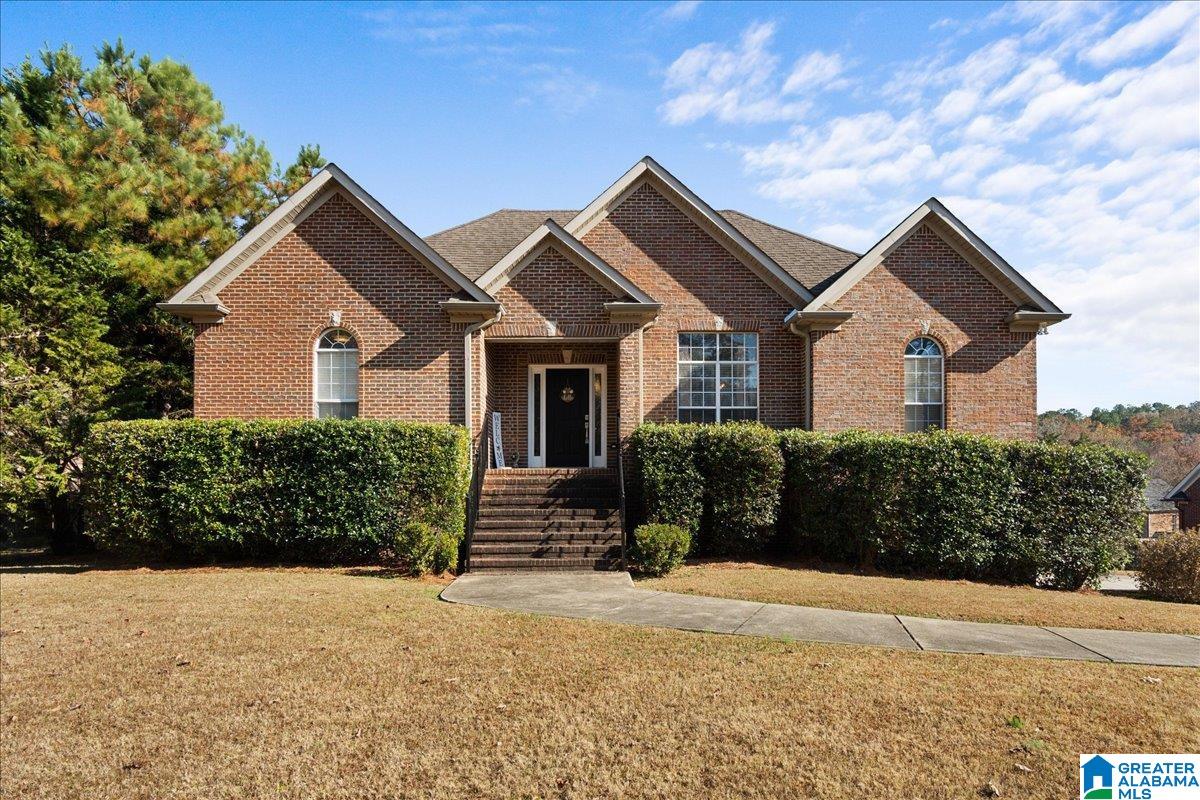 513 SUNSET LAKE LANE