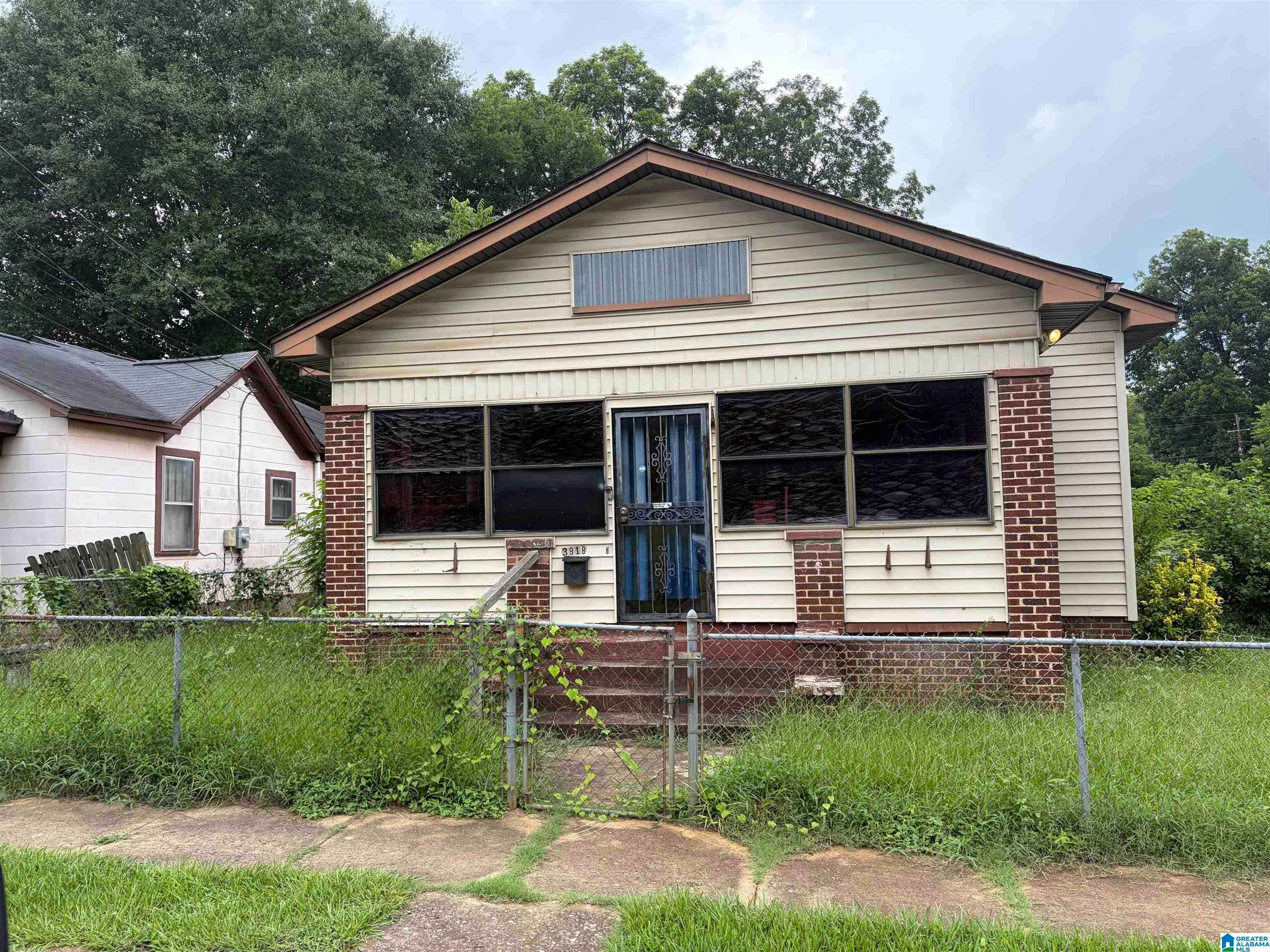 3910 MAIN STREET