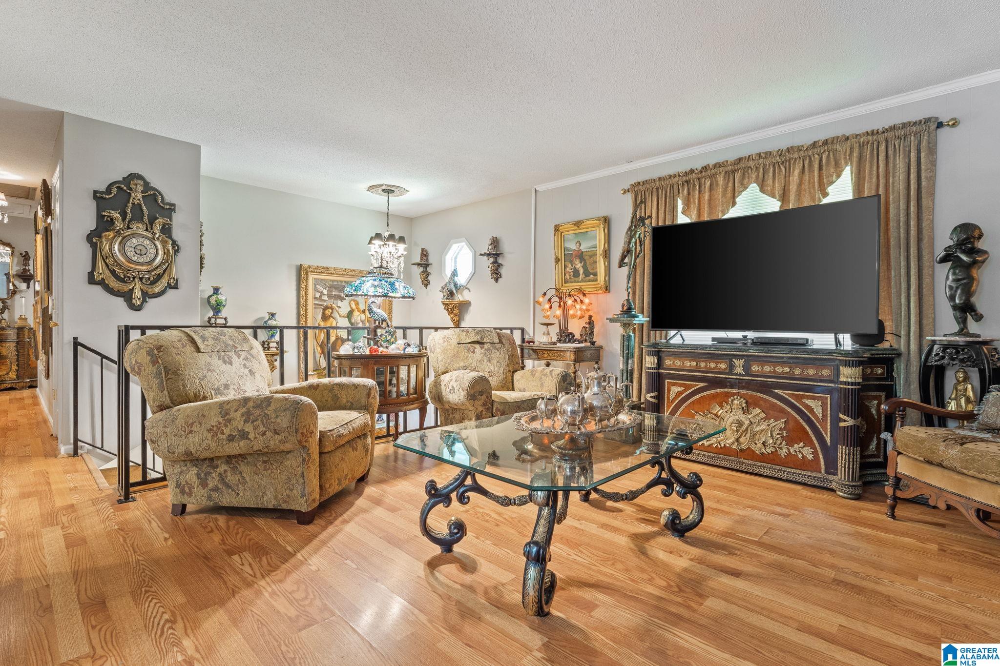 9255 WHIPPOORWILL LANE