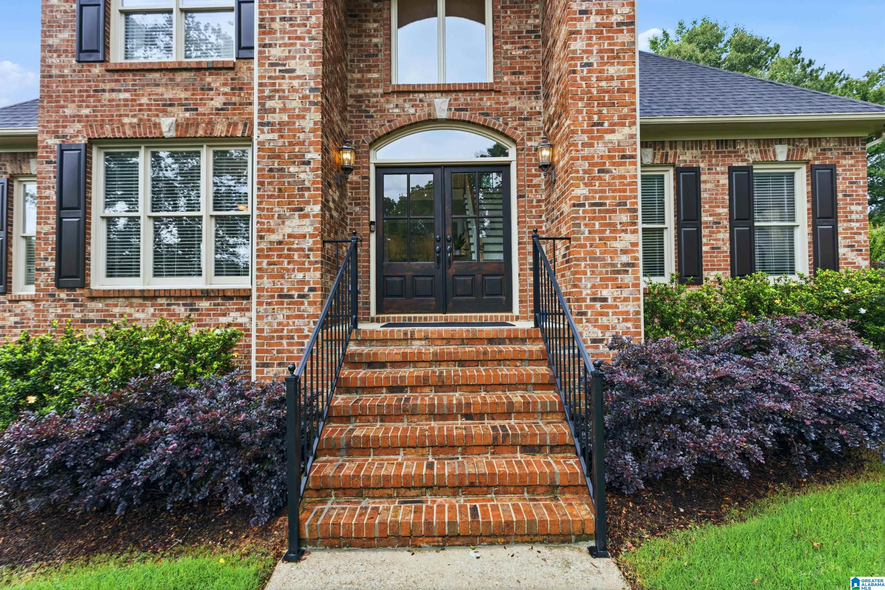 5203 CEDAR TRACE CIRCLE