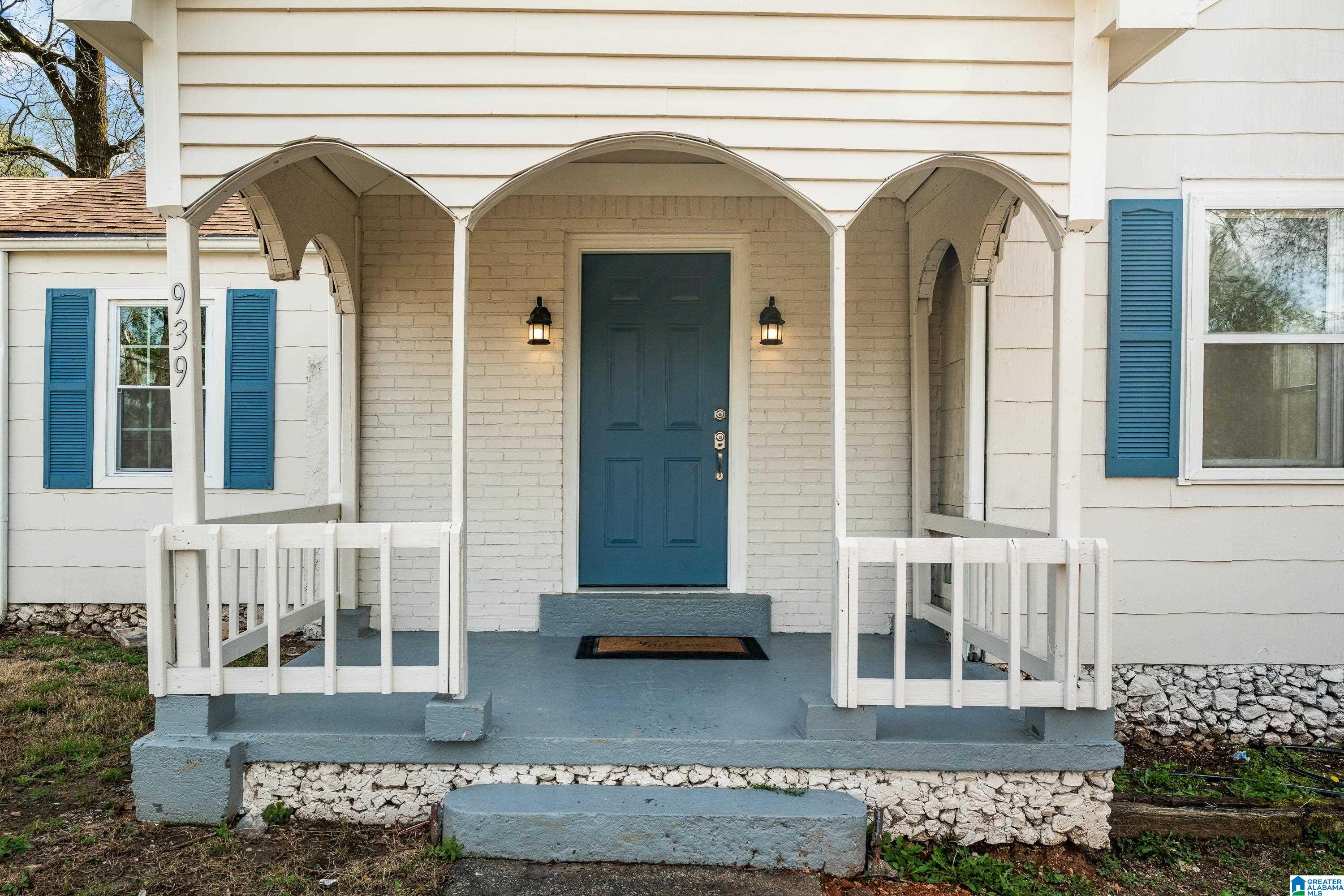 939 HILLCREST AVENUE