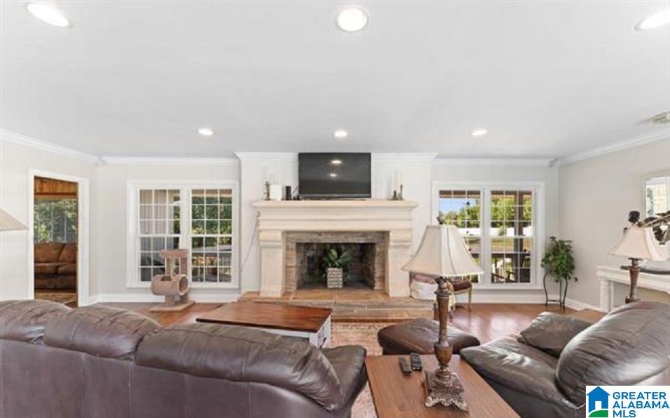 5232 SHADES CREST ROAD S