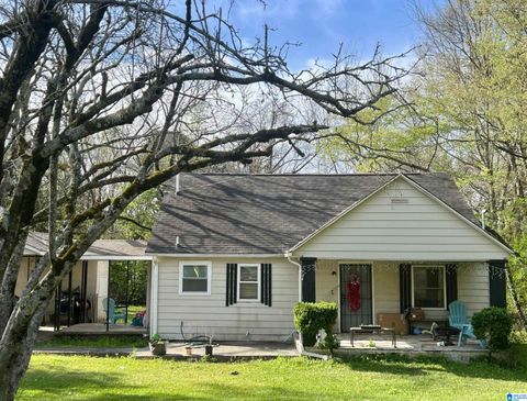 113 22ND AVENUE NE CENTER POINT AL 35215