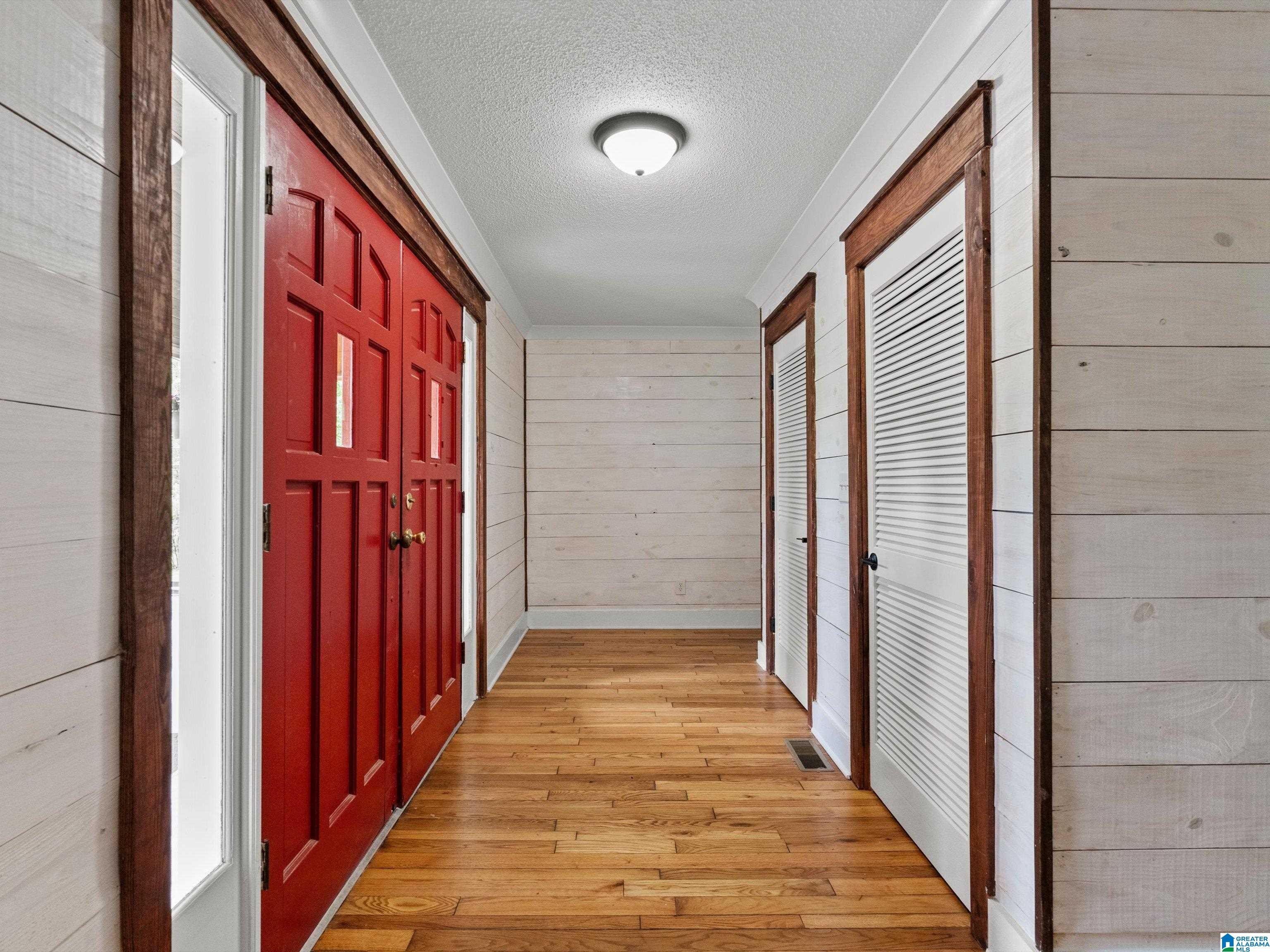 3405 COUNTRY CLUB CIRCLE