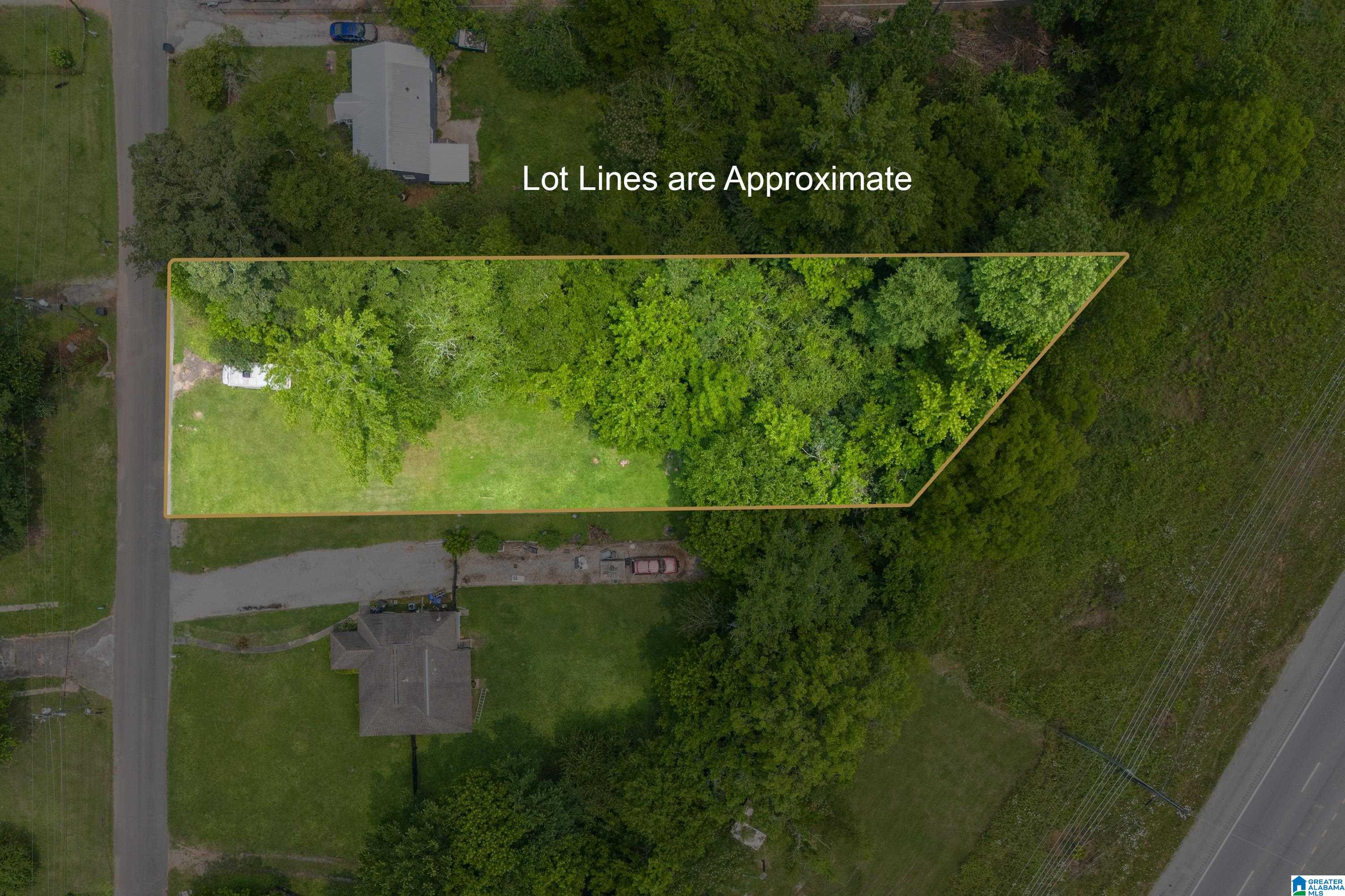 Photo 1 of 14 — 413 E FOREST DRIVE 1, IRONDALE, AL 35235