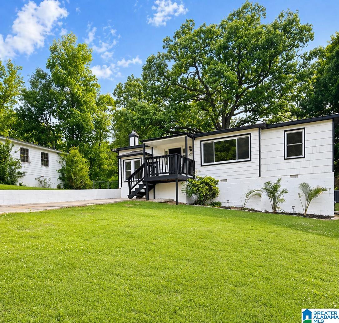 532 ROLLINGWOOD ROAD