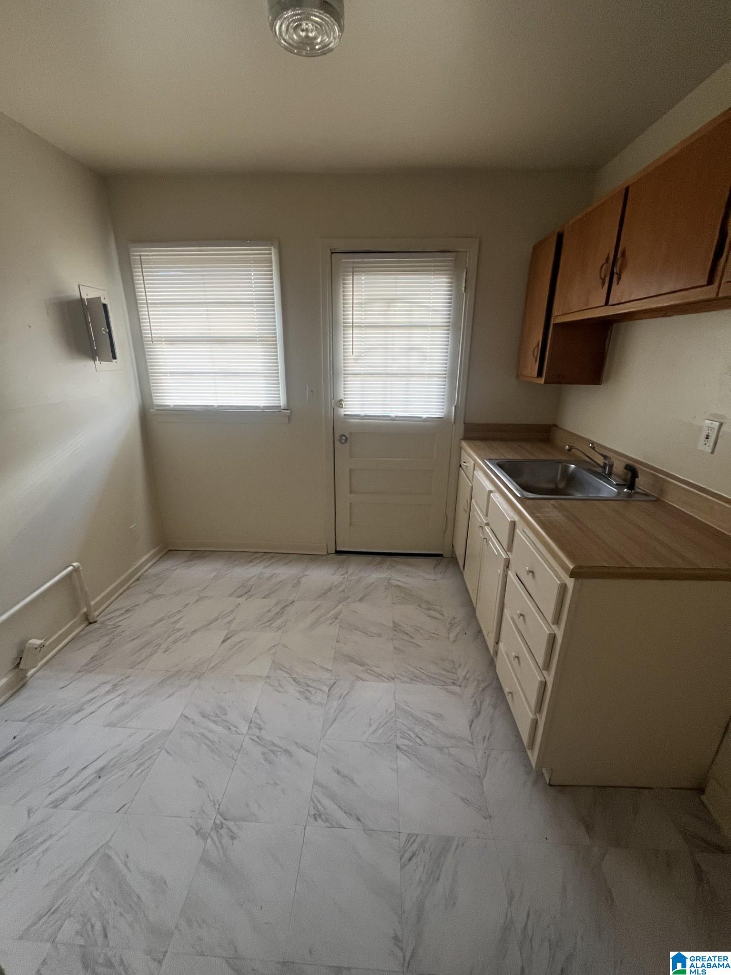 7721 N 2ND COURT N 208