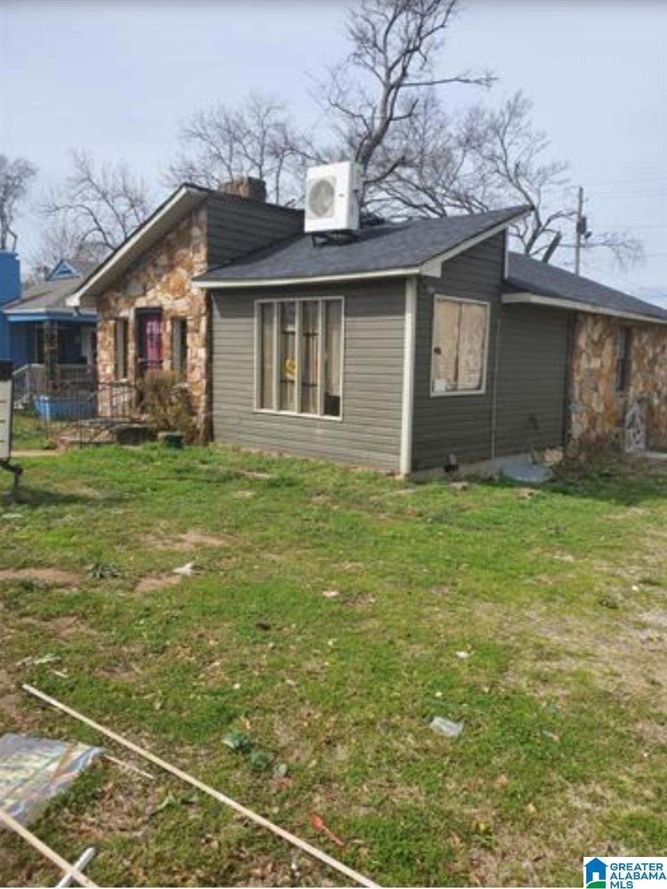 Photo 1 of 4 — 1742 SW JEFFERSON AVENUE SW, BIRMINGHAM, AL 35211