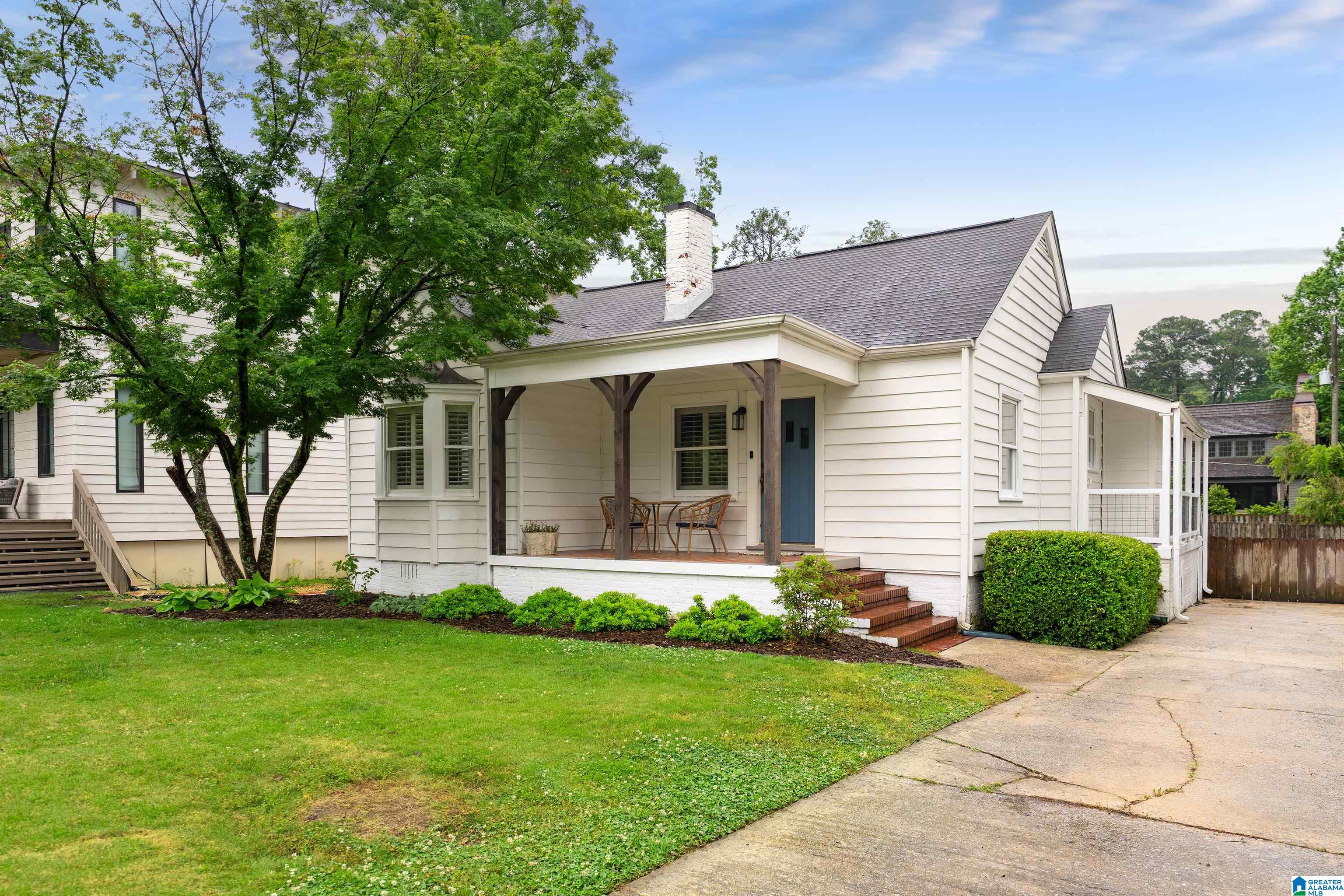 1519 VALLEY PLACE