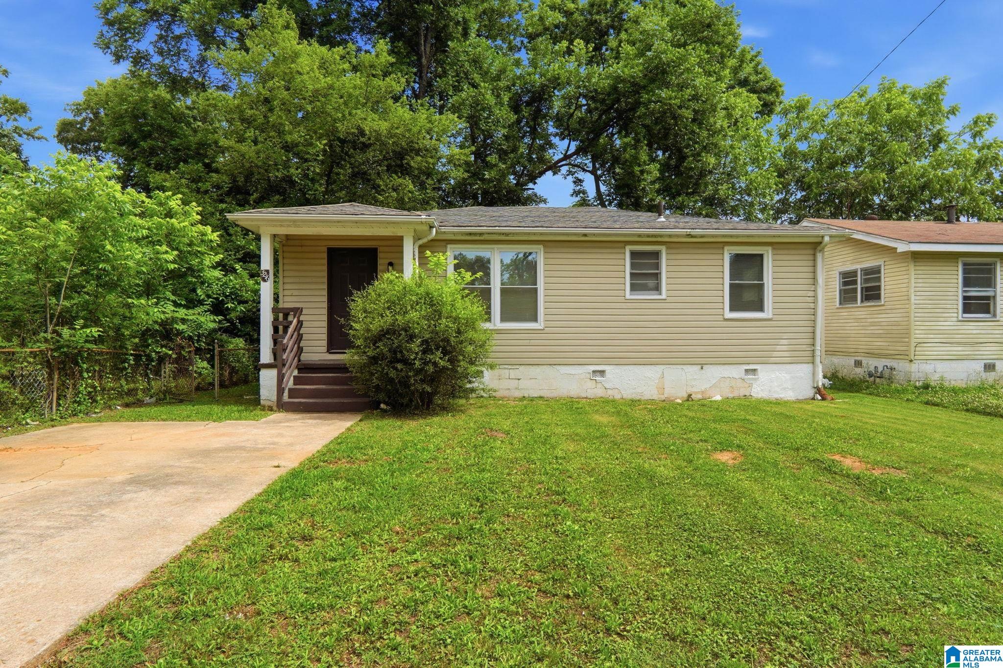 Photo 1 of 26 — 3216 WESLEY AVENUE SW, BIRMINGHAM, AL 35221