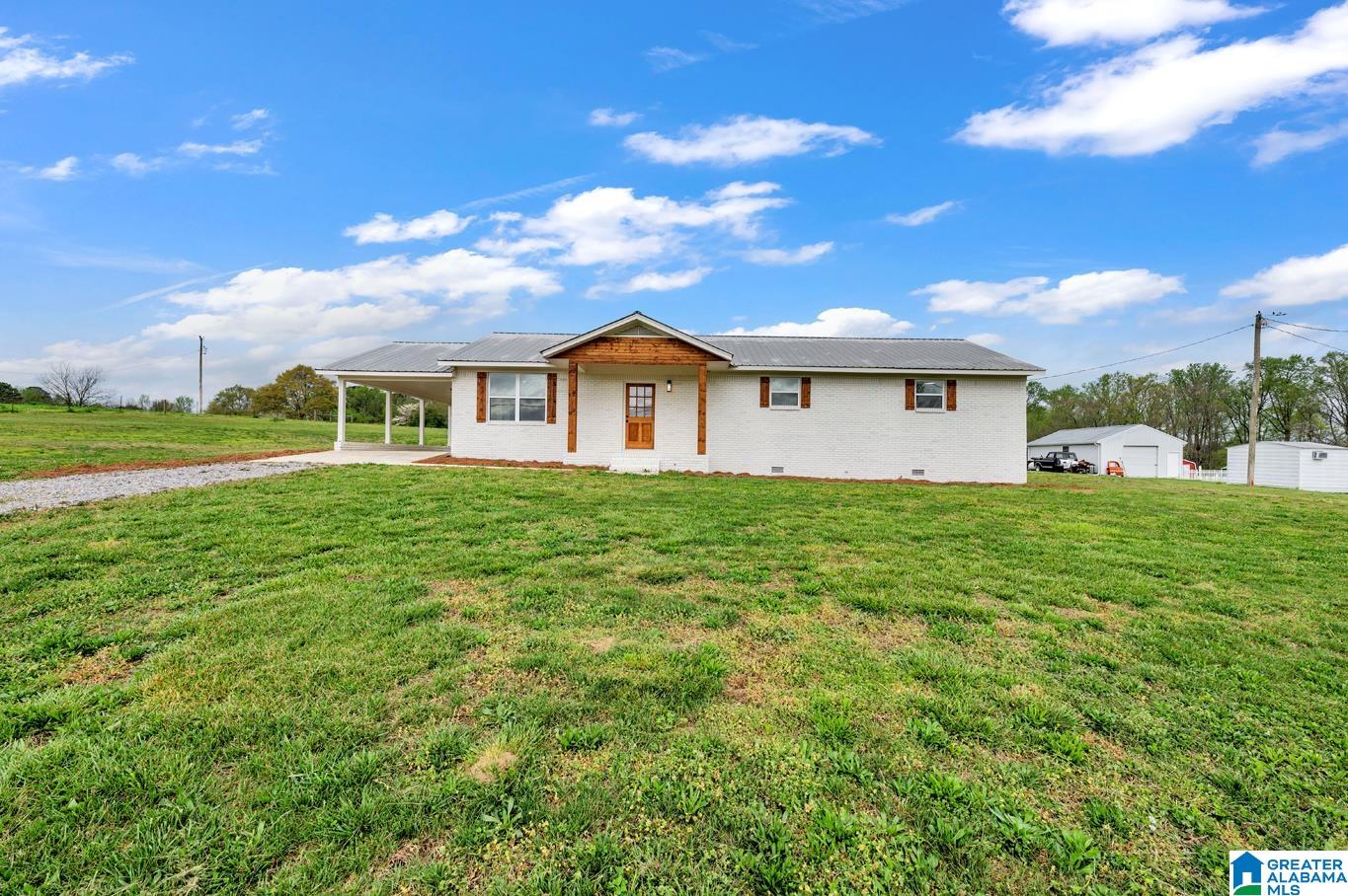 616 COUNTY ROAD 1662