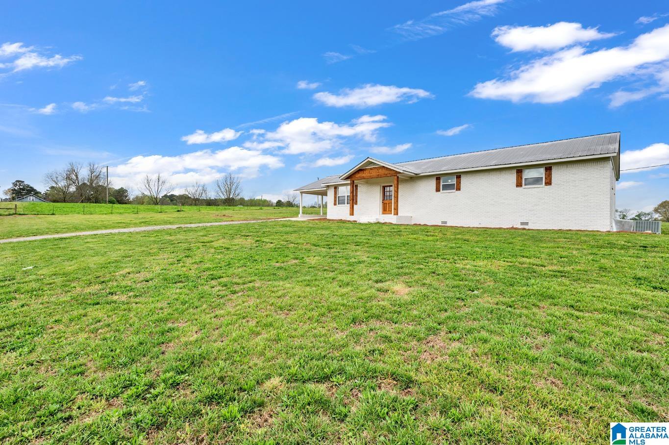 616 COUNTY ROAD 1662