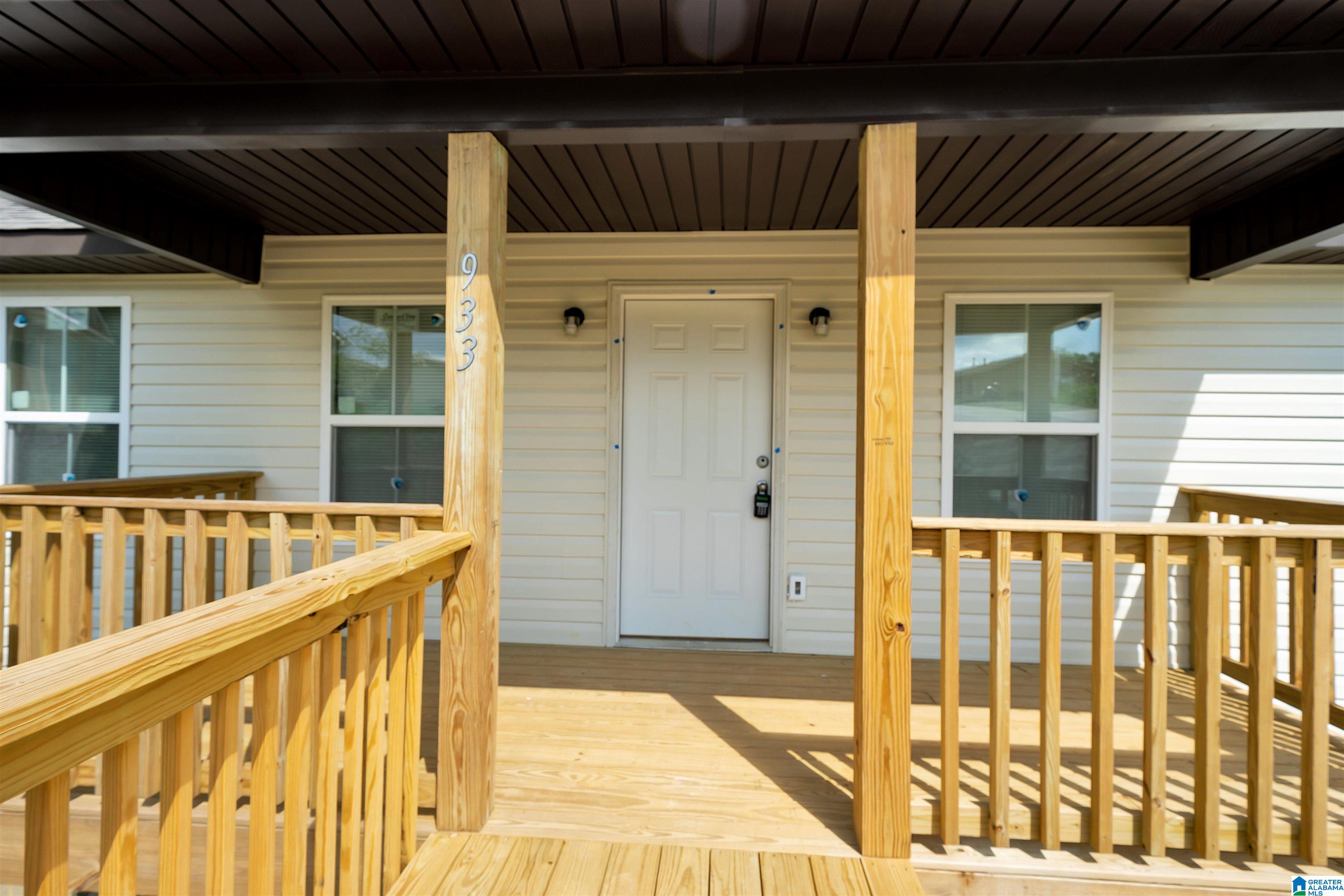 933 CHICHESTER DRIVE