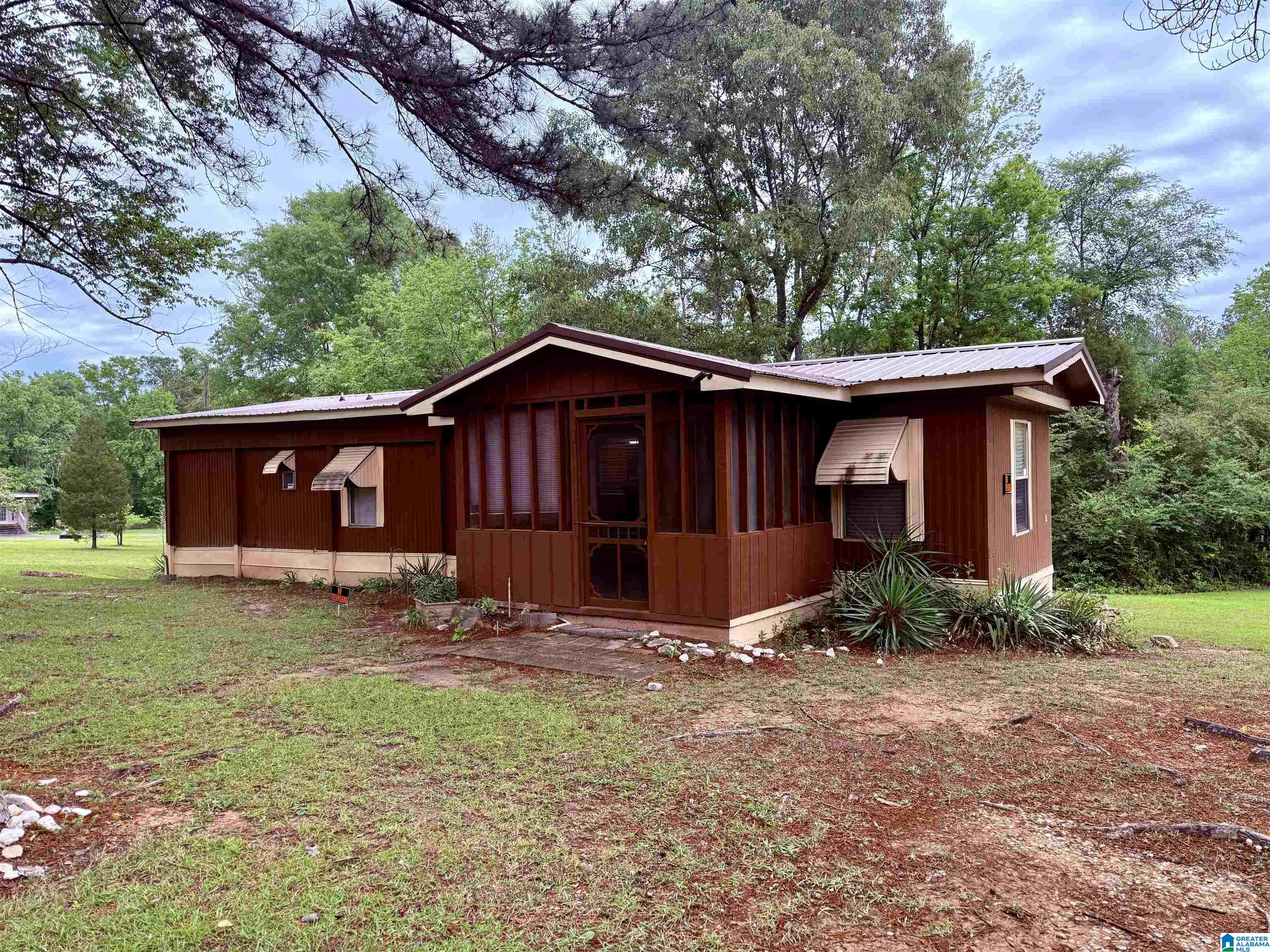 806 PINE GROVE ROAD