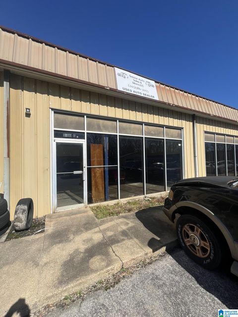 1600 32ND STREET SW E BIRMINGHAM AL 35221