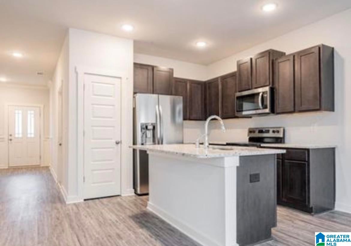 679 THE HEIGHTS LANE