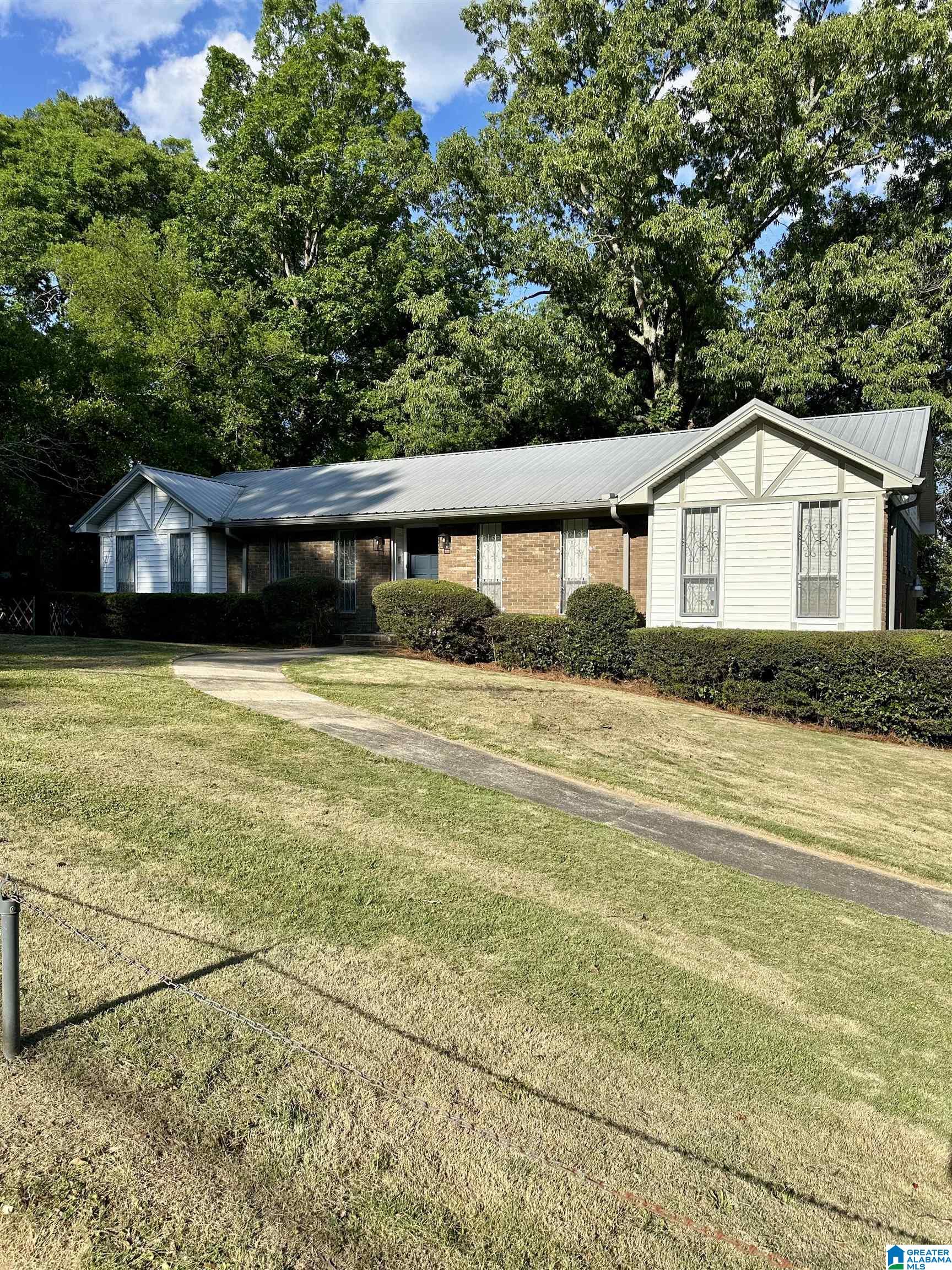 1431 MOHICAN DRIVE