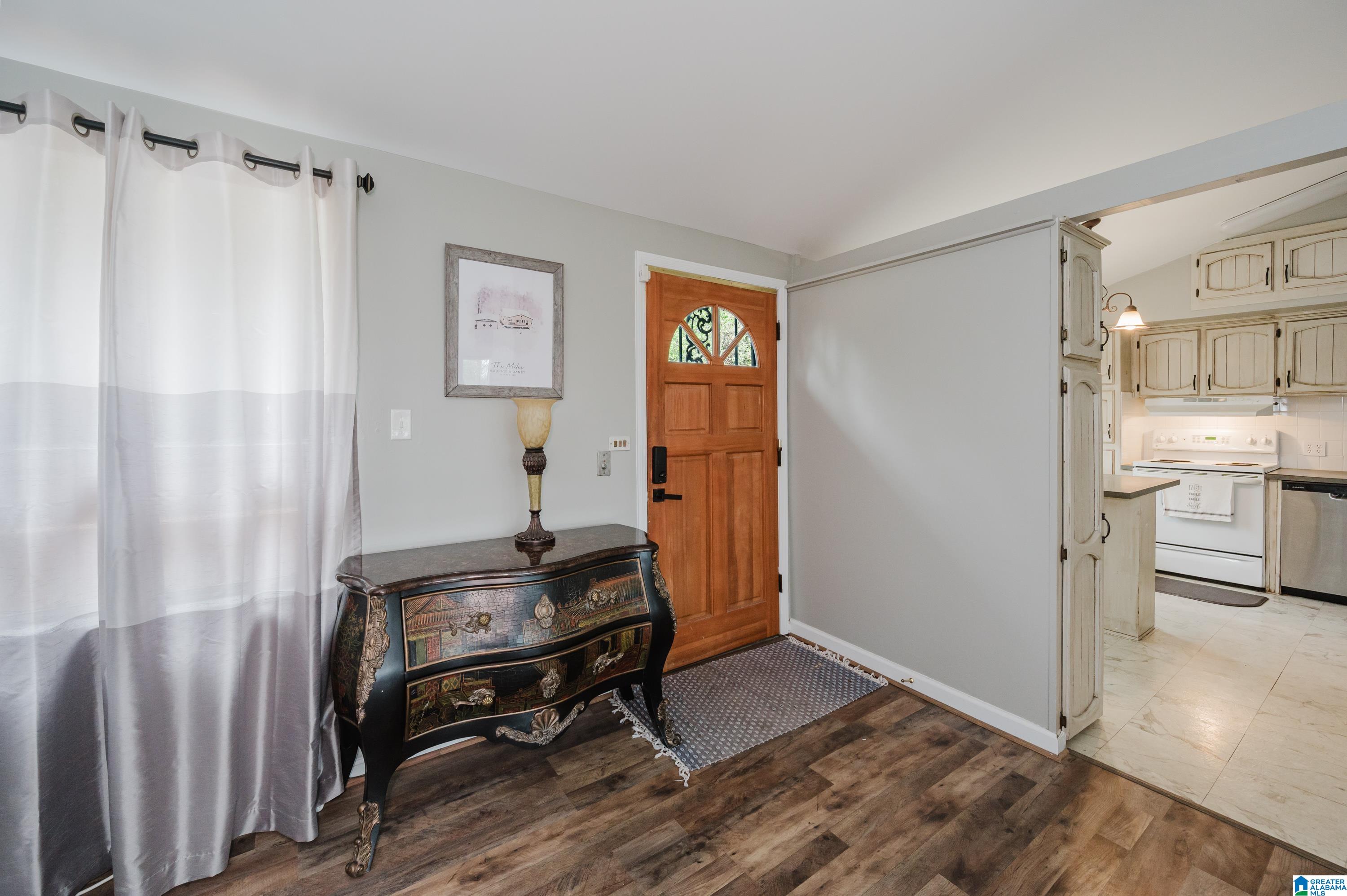 2053 CRESTMONT DRIVE