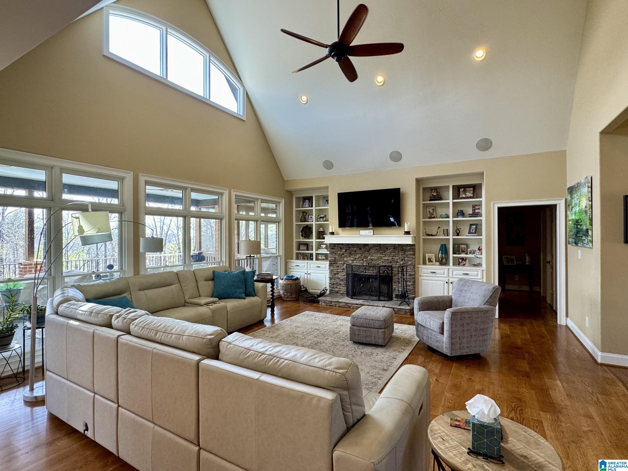 1000 STAGG RUN TRAIL