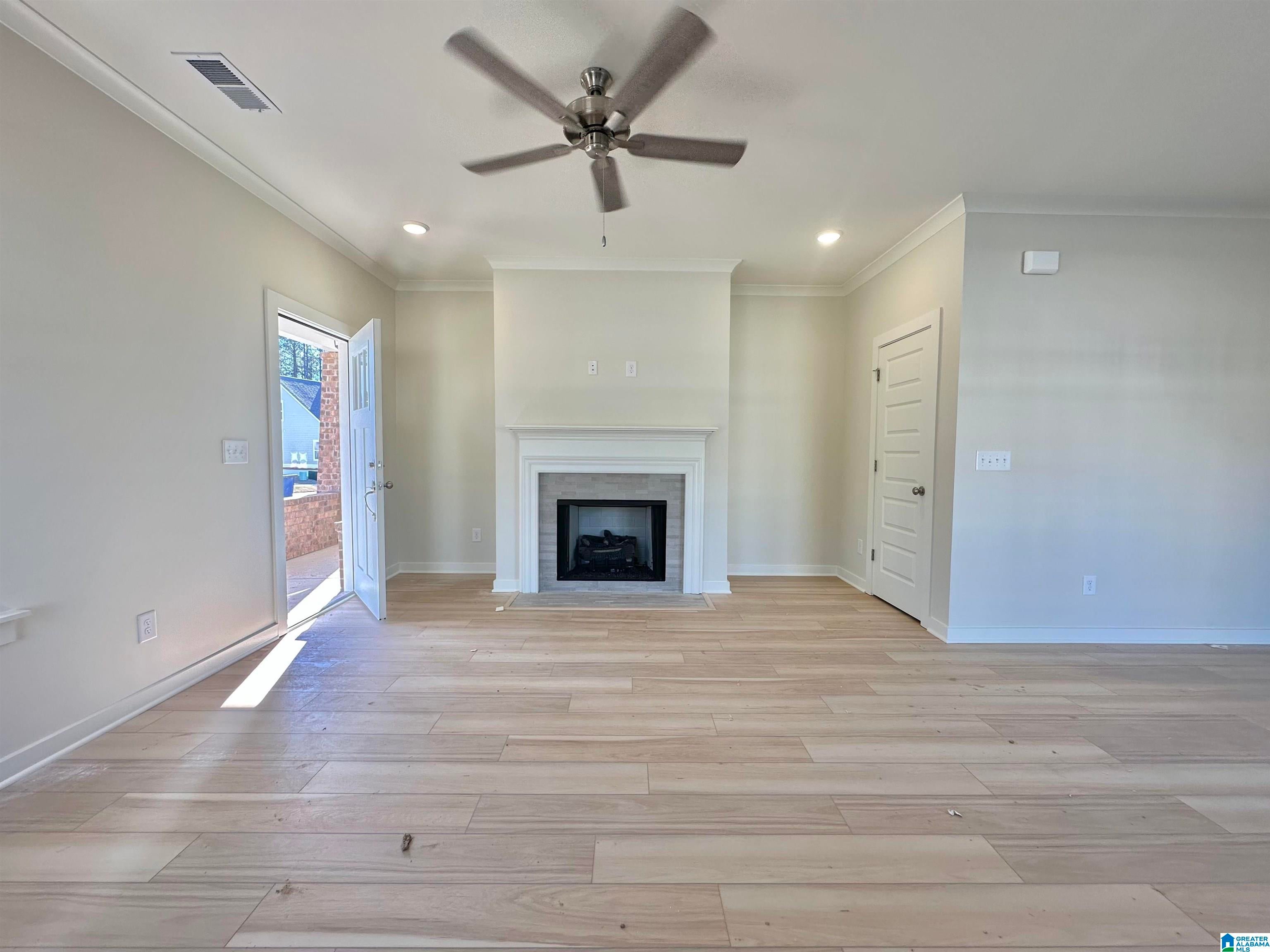 2033 WOHALI DRIVE